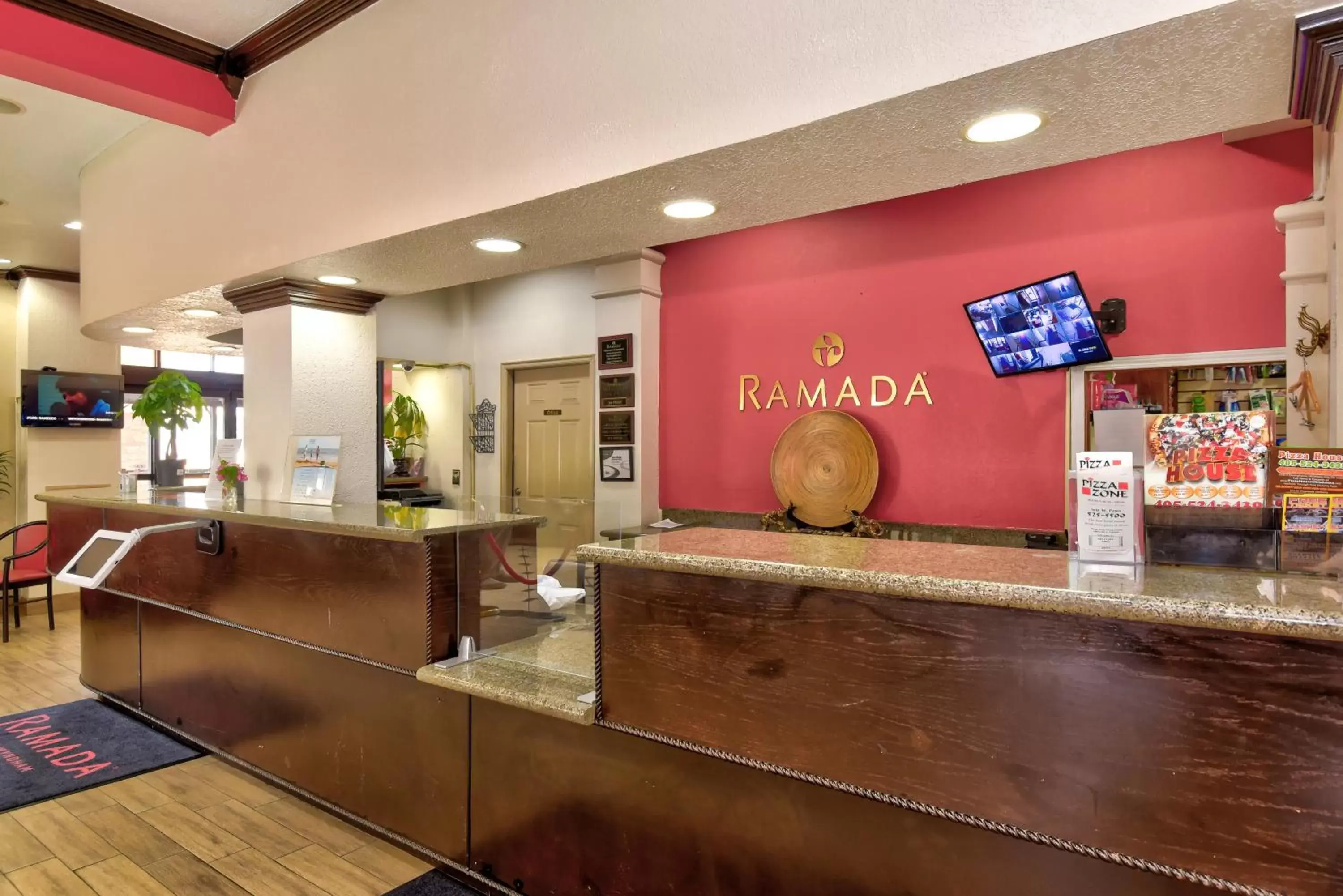 Lobby or reception, Lobby/Reception in Ramada by Wyndham Oklahoma City Airport North