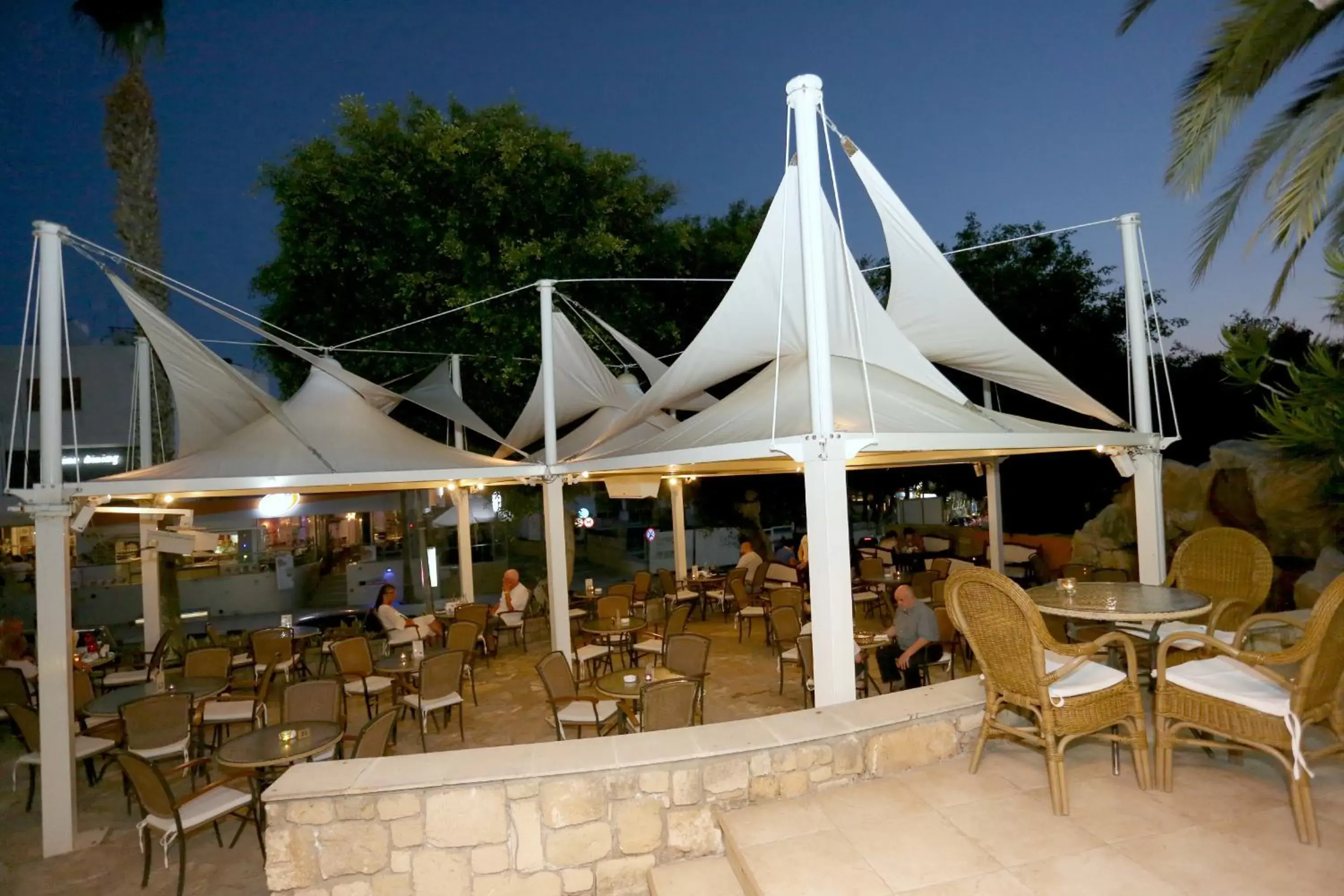 Lounge or bar in Dionysos Central