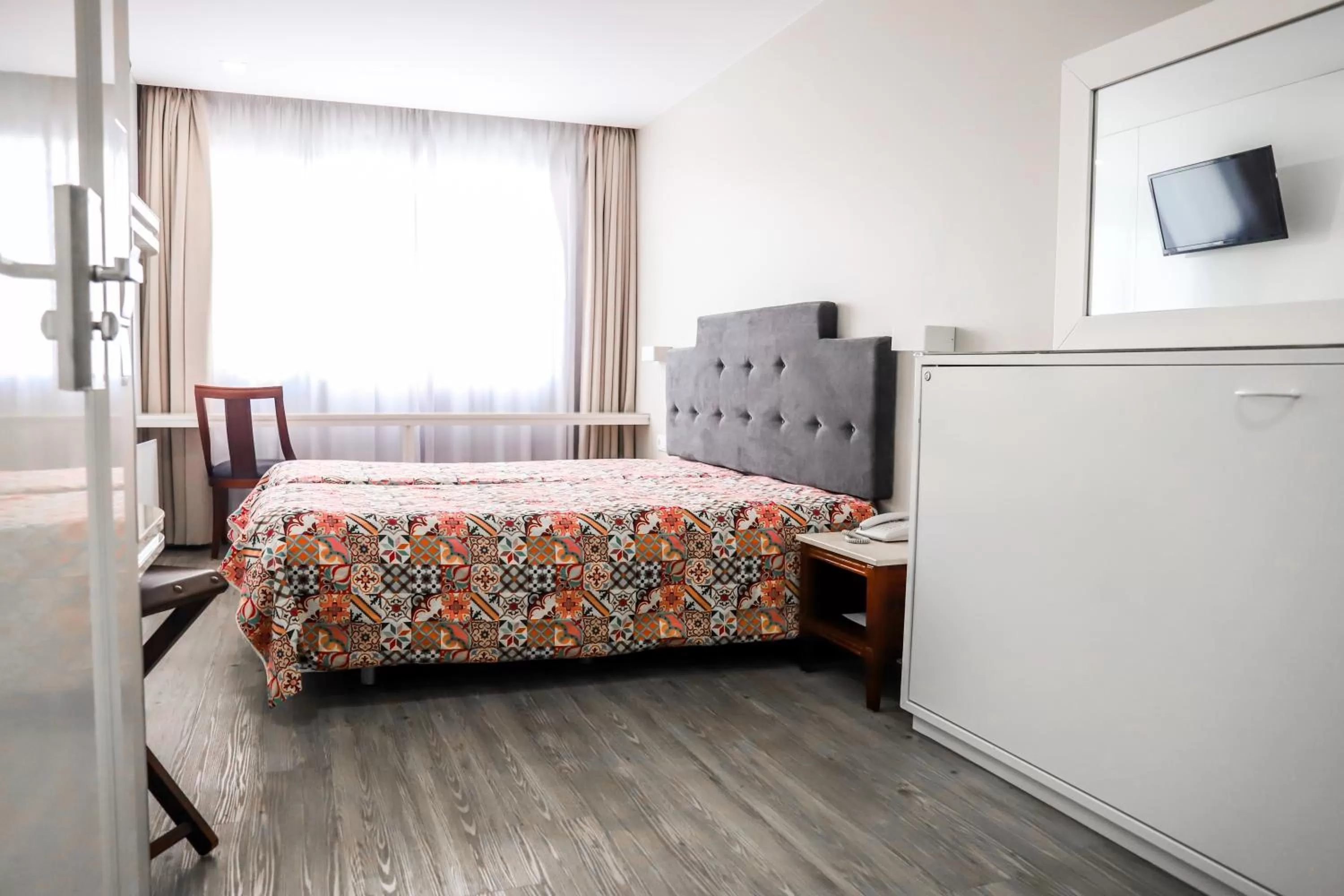 Bed in Hotel Avenida