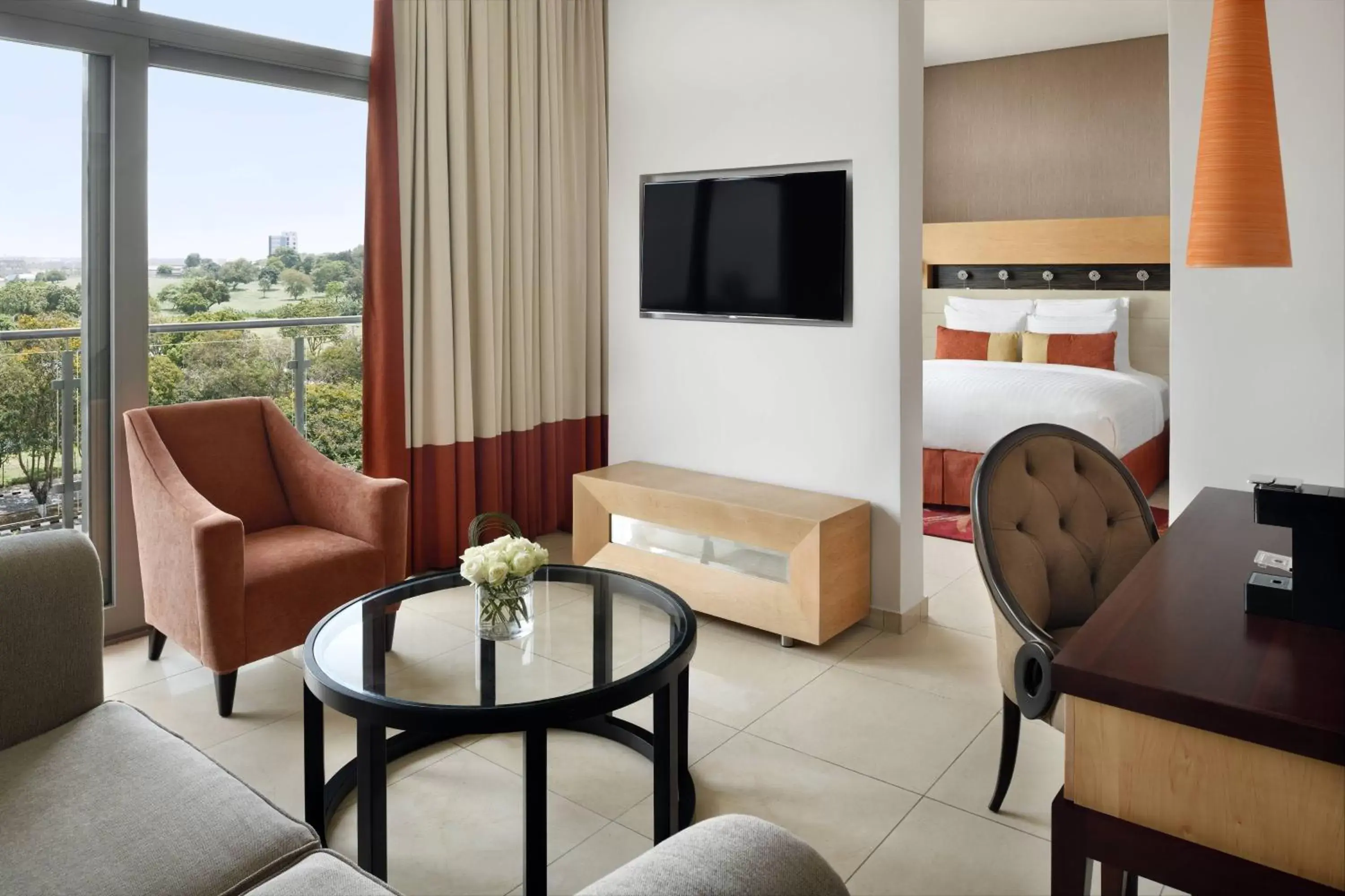 Living room, Seating Area in Accra Marriott Hotel