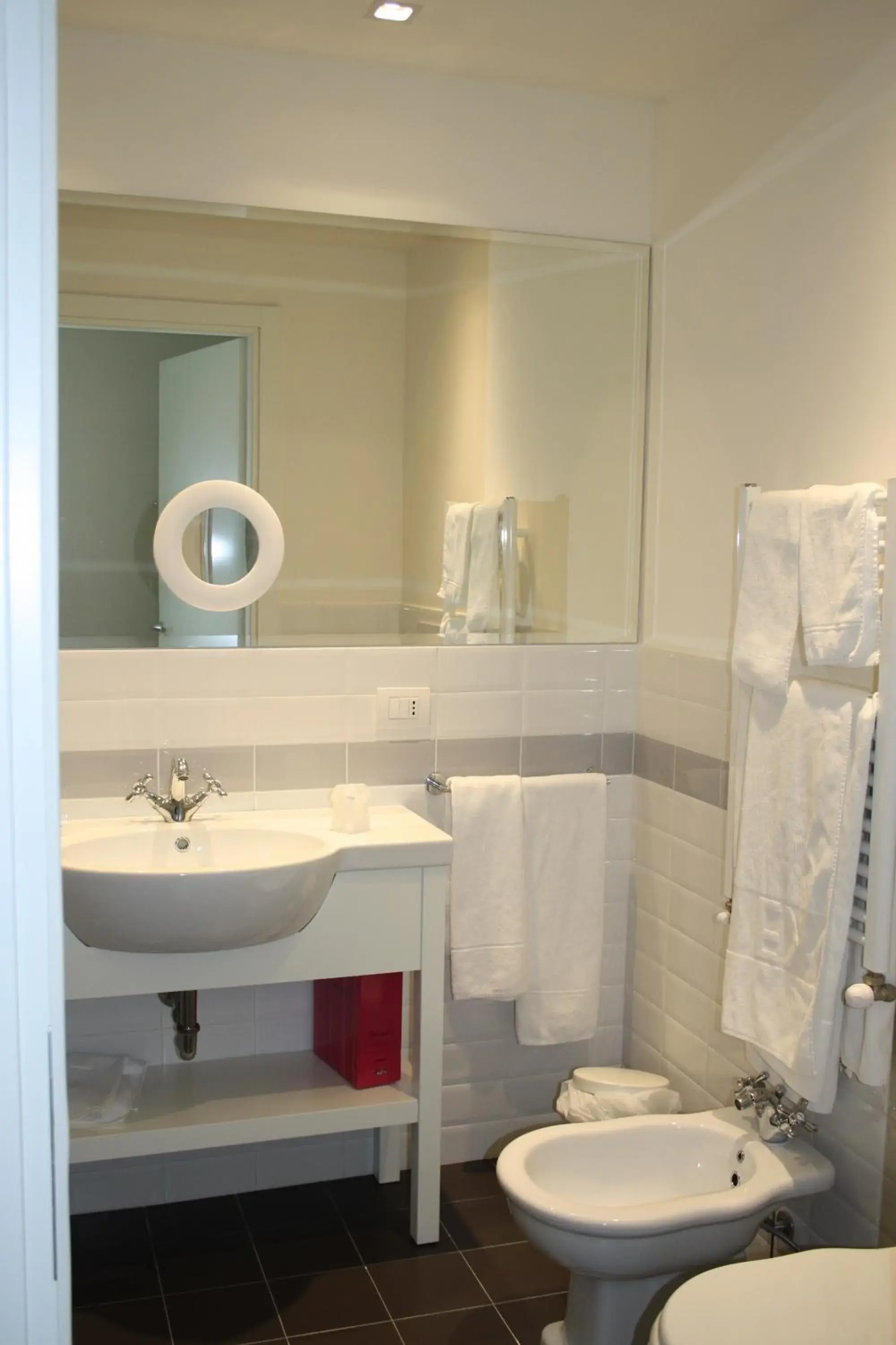 Double Room with Spa Bath in Rimini Suite Hotel