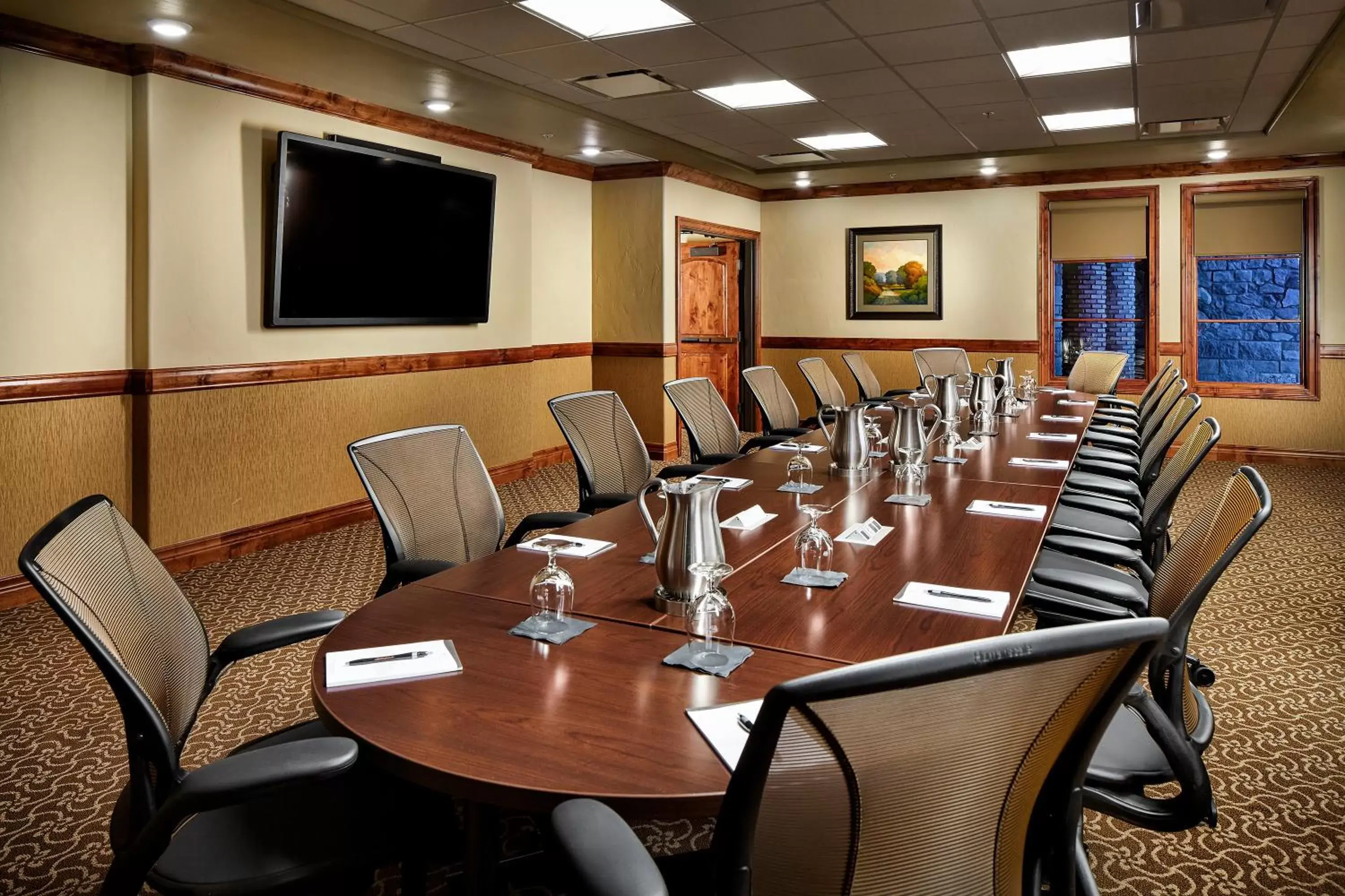 Meeting/conference room, Restaurant/Places to Eat in The Lodge at Flying Horse