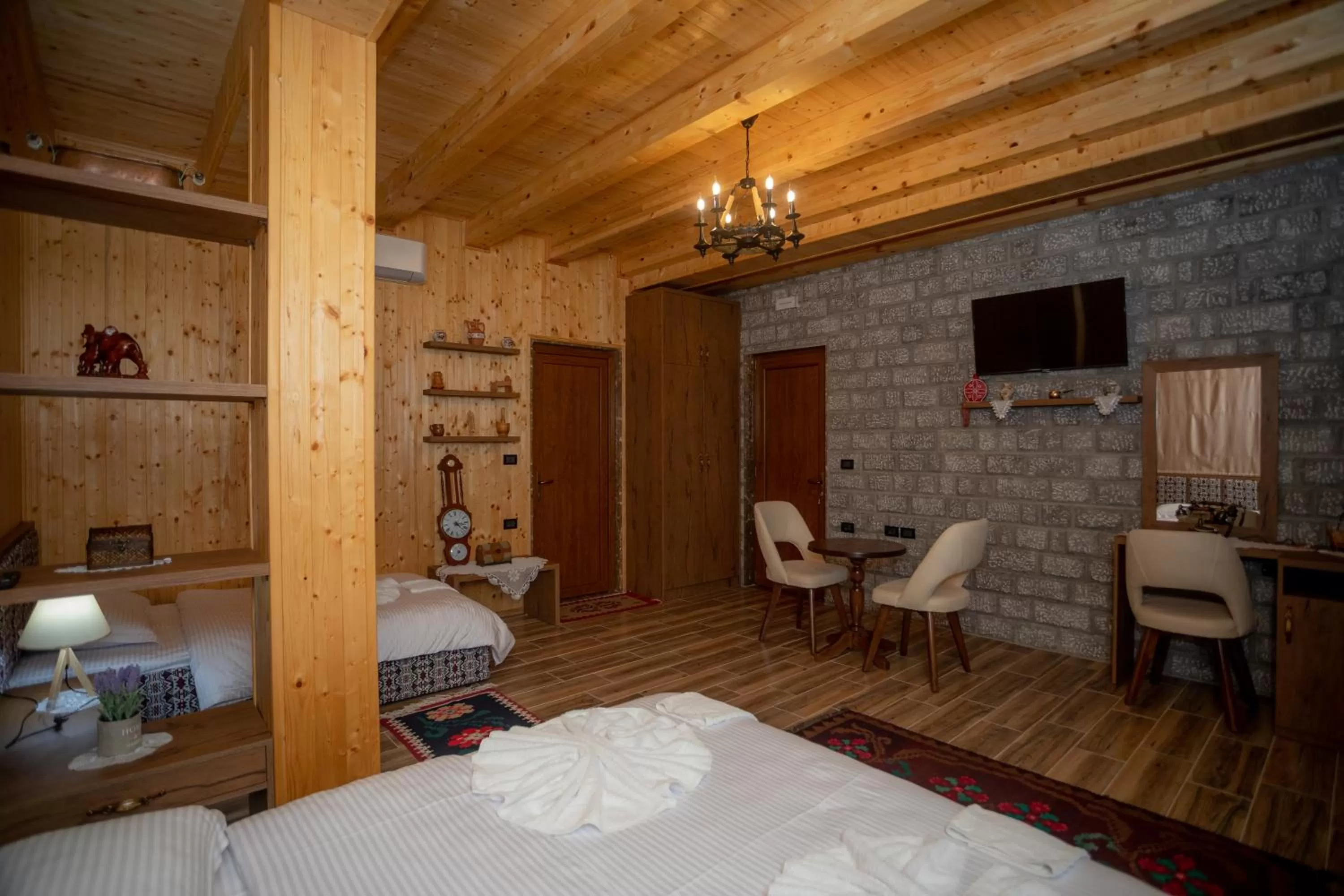 TV and multimedia in OLD HOUSE