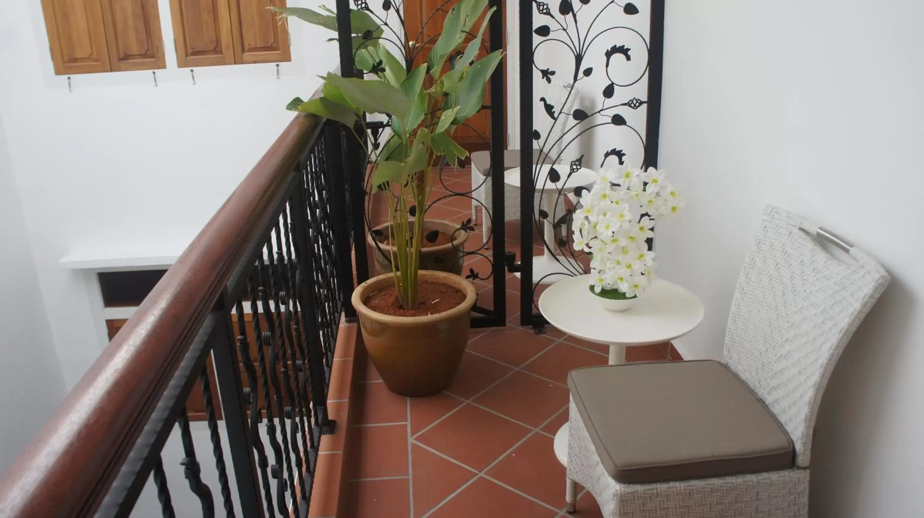 Balcony/Terrace in Heeren Straits Hotel