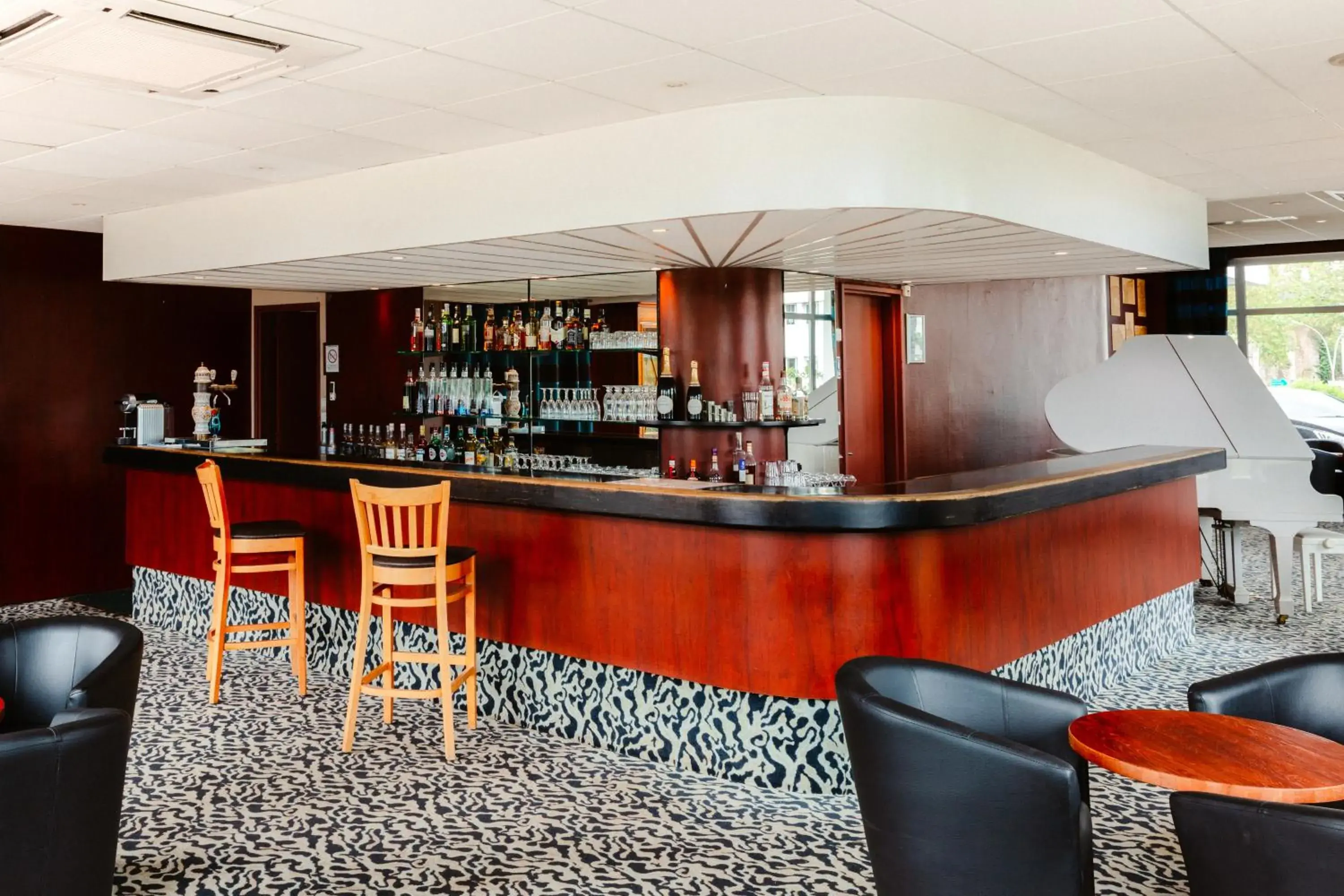 Lounge or bar, Lounge/Bar in Hotel Mercure Nevers Pont de Loire