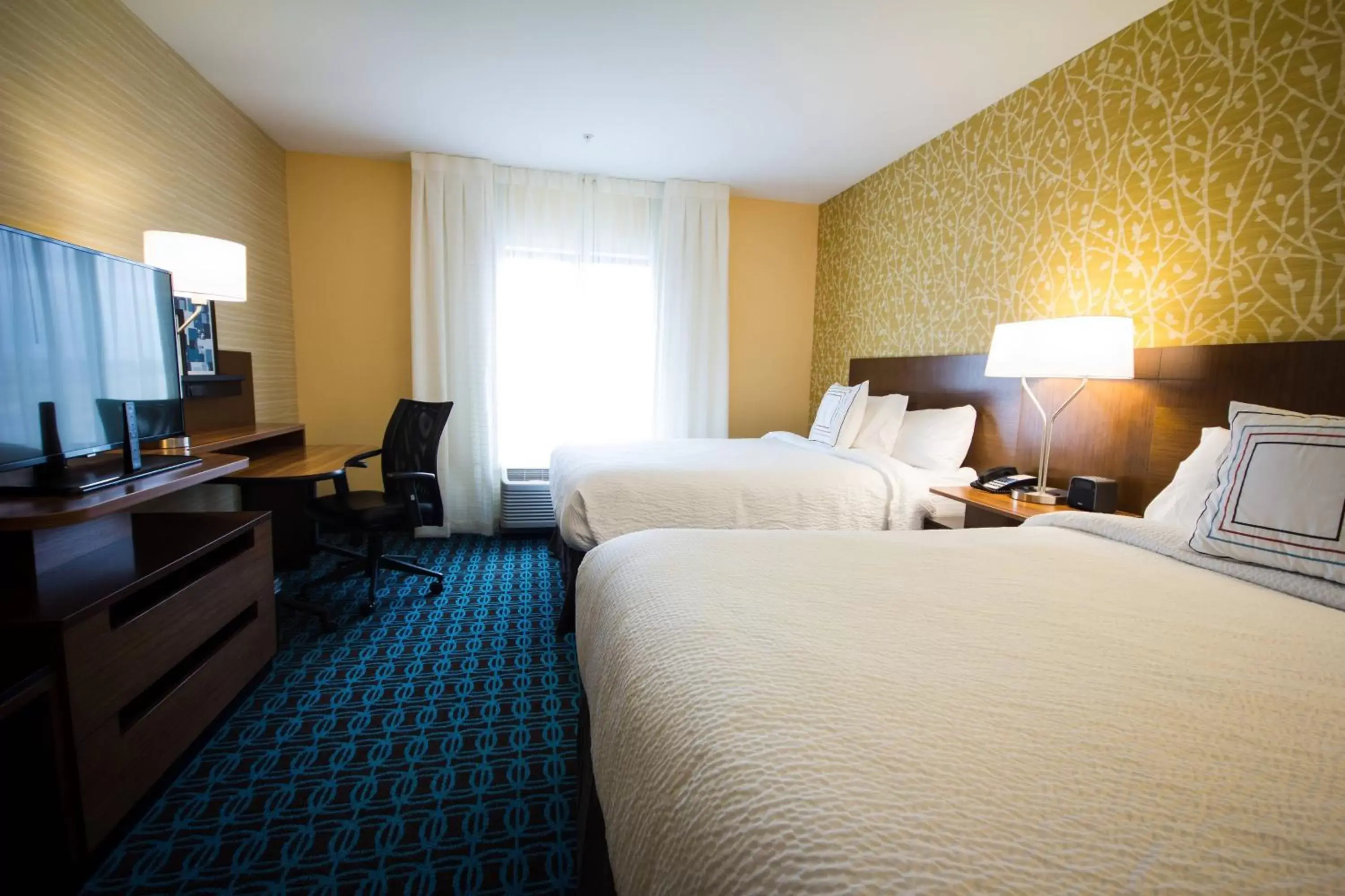 Photo of the whole room, Bed in Fairfield Inn & Suites by Marriott Denver Northeast/Brighton