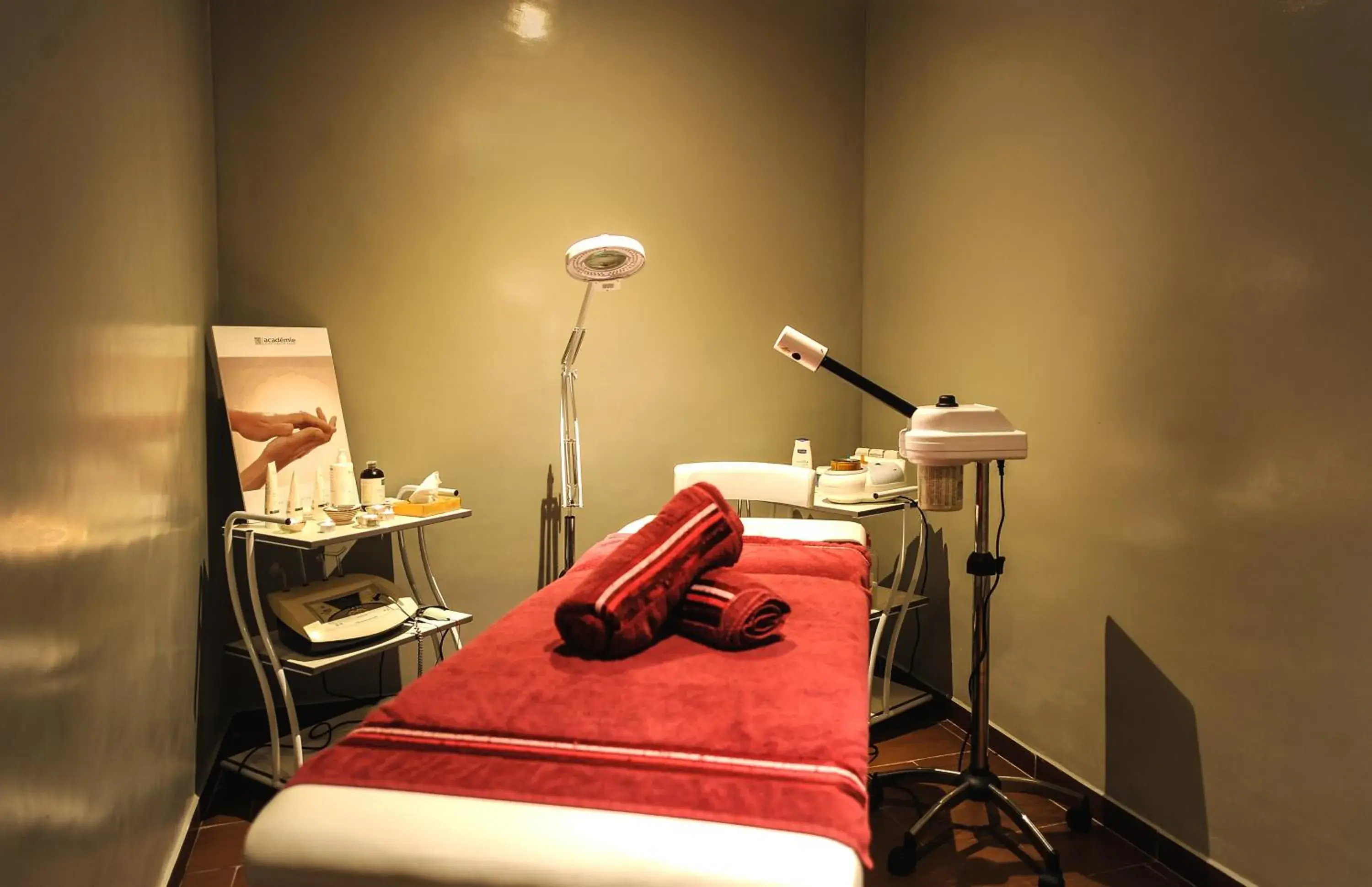 Massage, Spa/Wellness in Hotel Riad Ennakhil & SPA