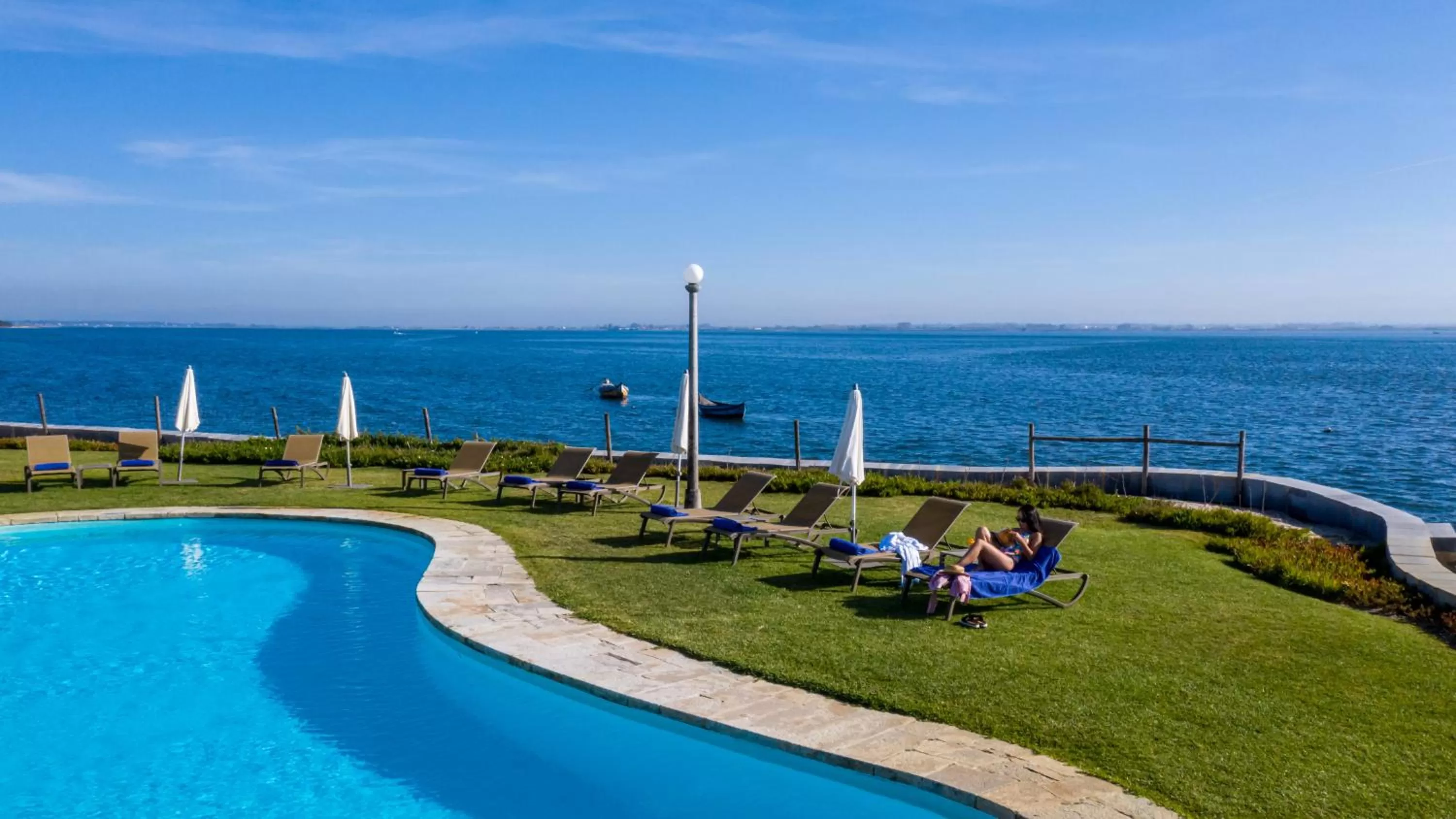 Swimming pool in Pousada da Ria