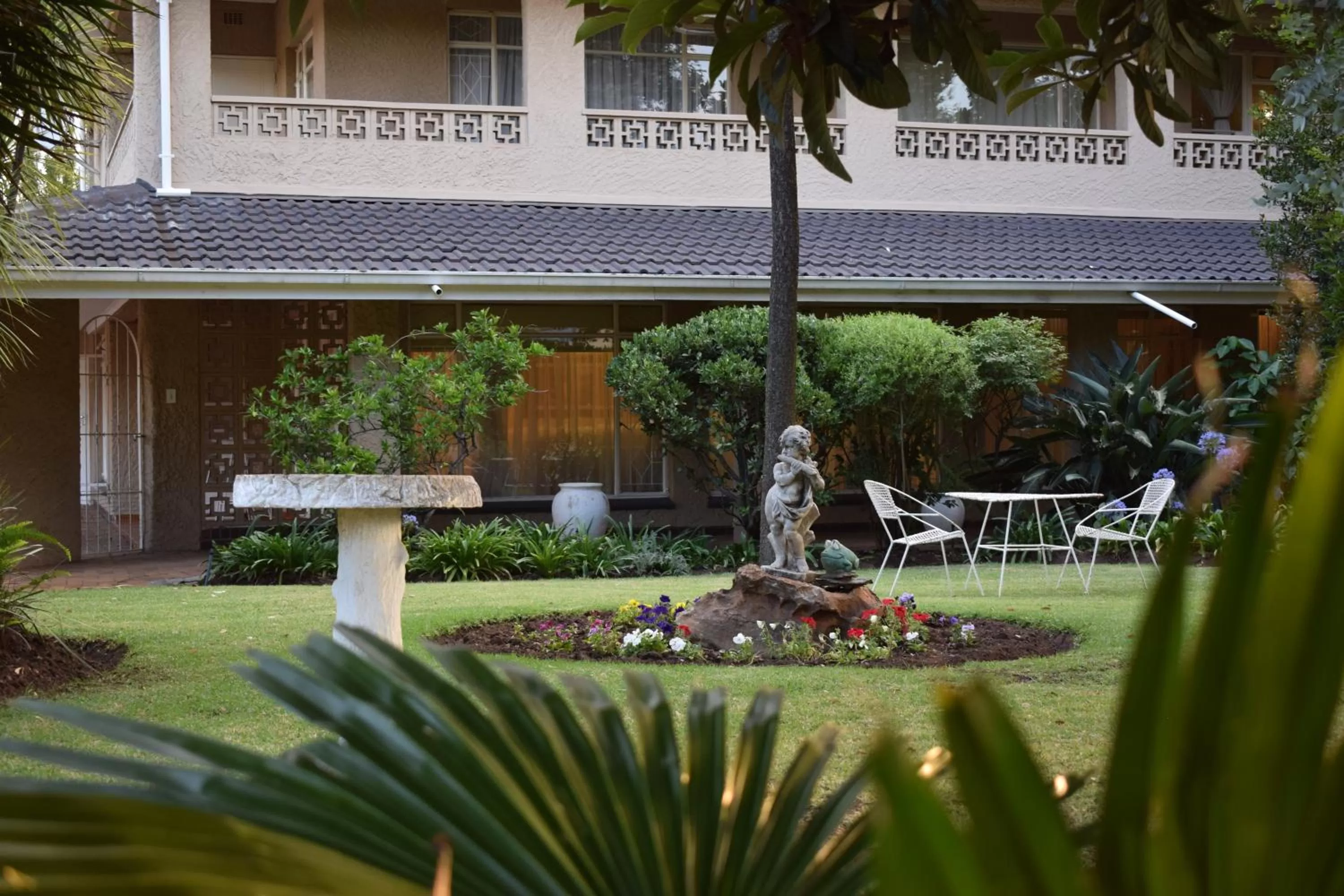 Facade/entrance in Moye Guest House