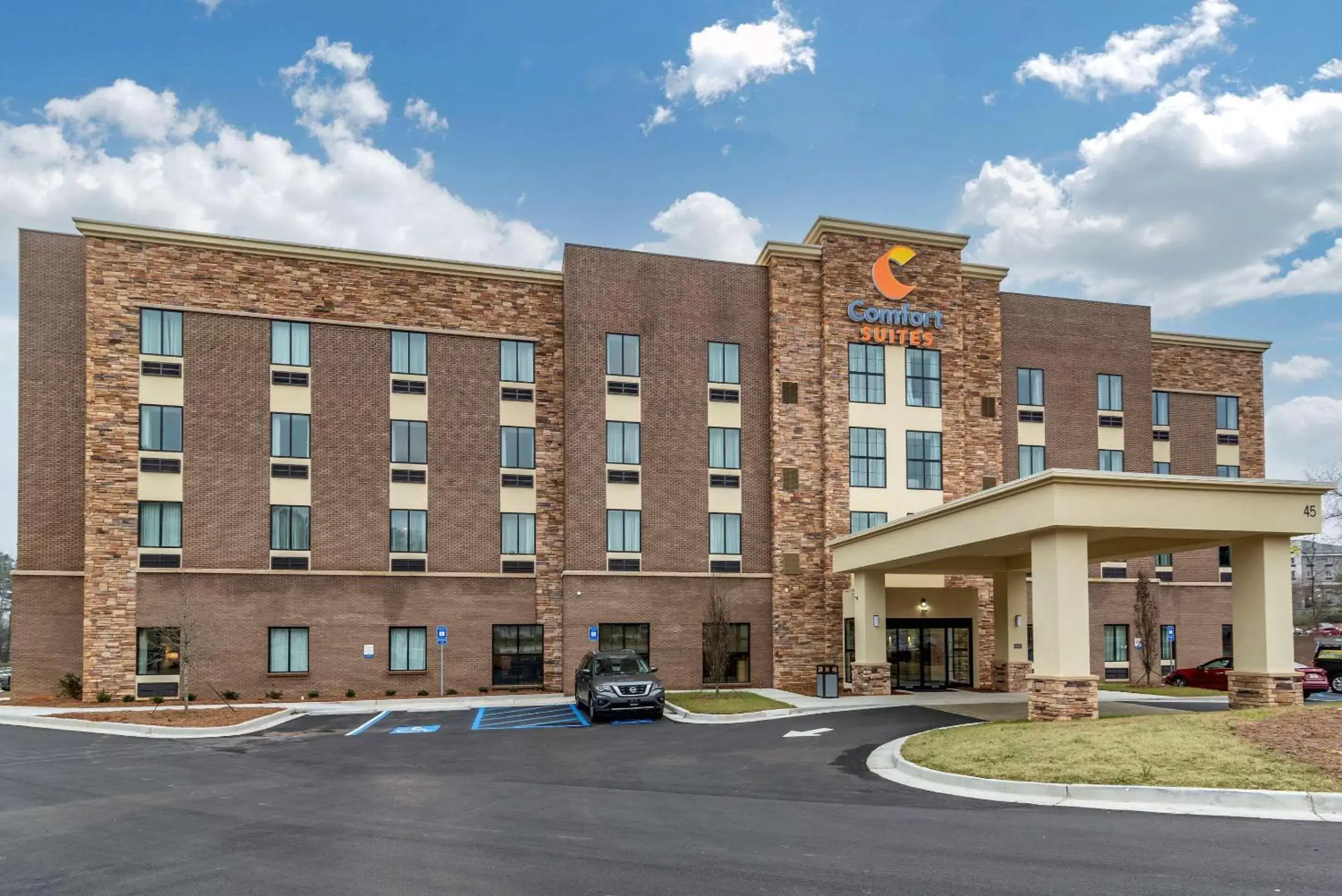 Property Building in Comfort Suites