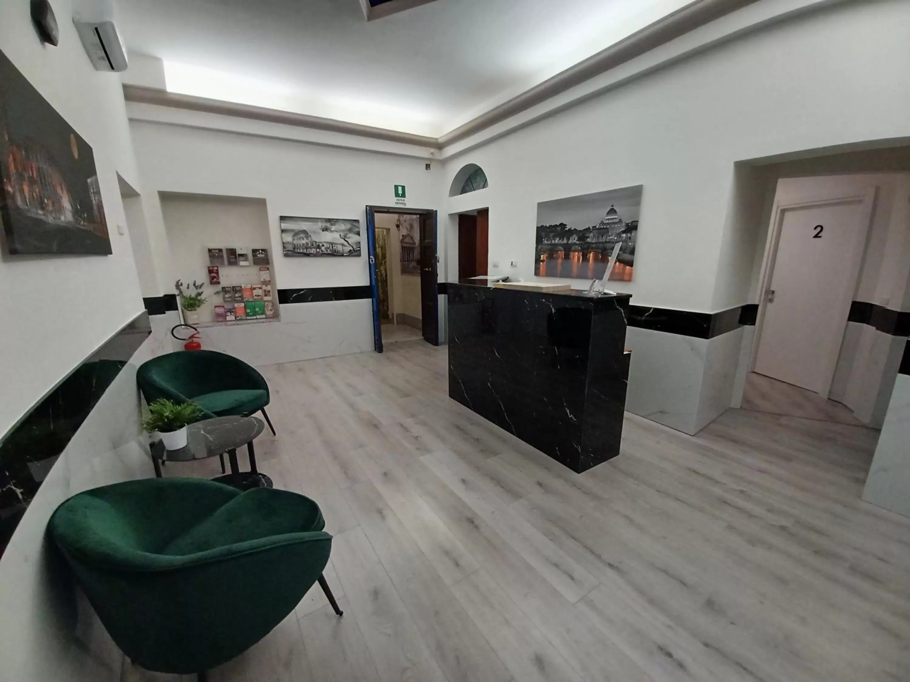 Lobby or reception in Hotel Mimosa Pantheon