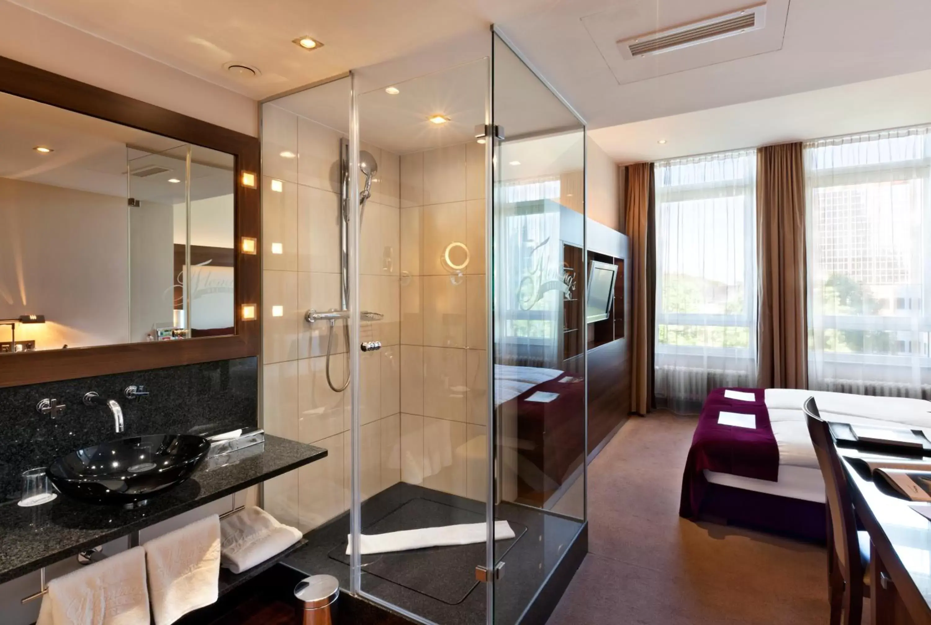 Shower, Bathroom in Flemings Selection Hotel Frankfurt-City