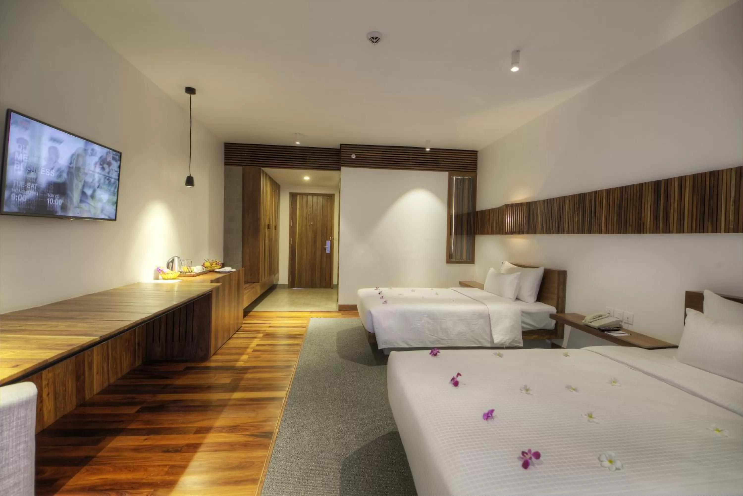 Bedroom, Bed in Somadevi Residence