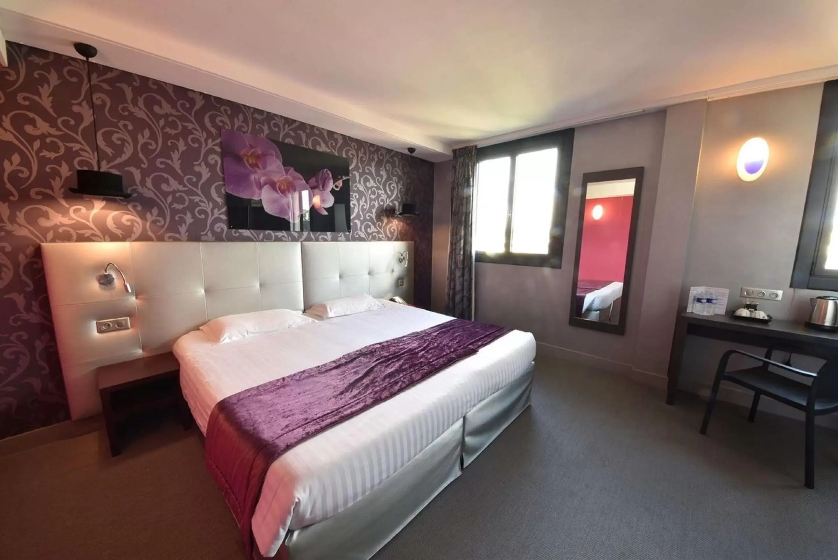 Bedroom, Bed in Hotel Le Quercy - Sure Hotel Collection by Best Western