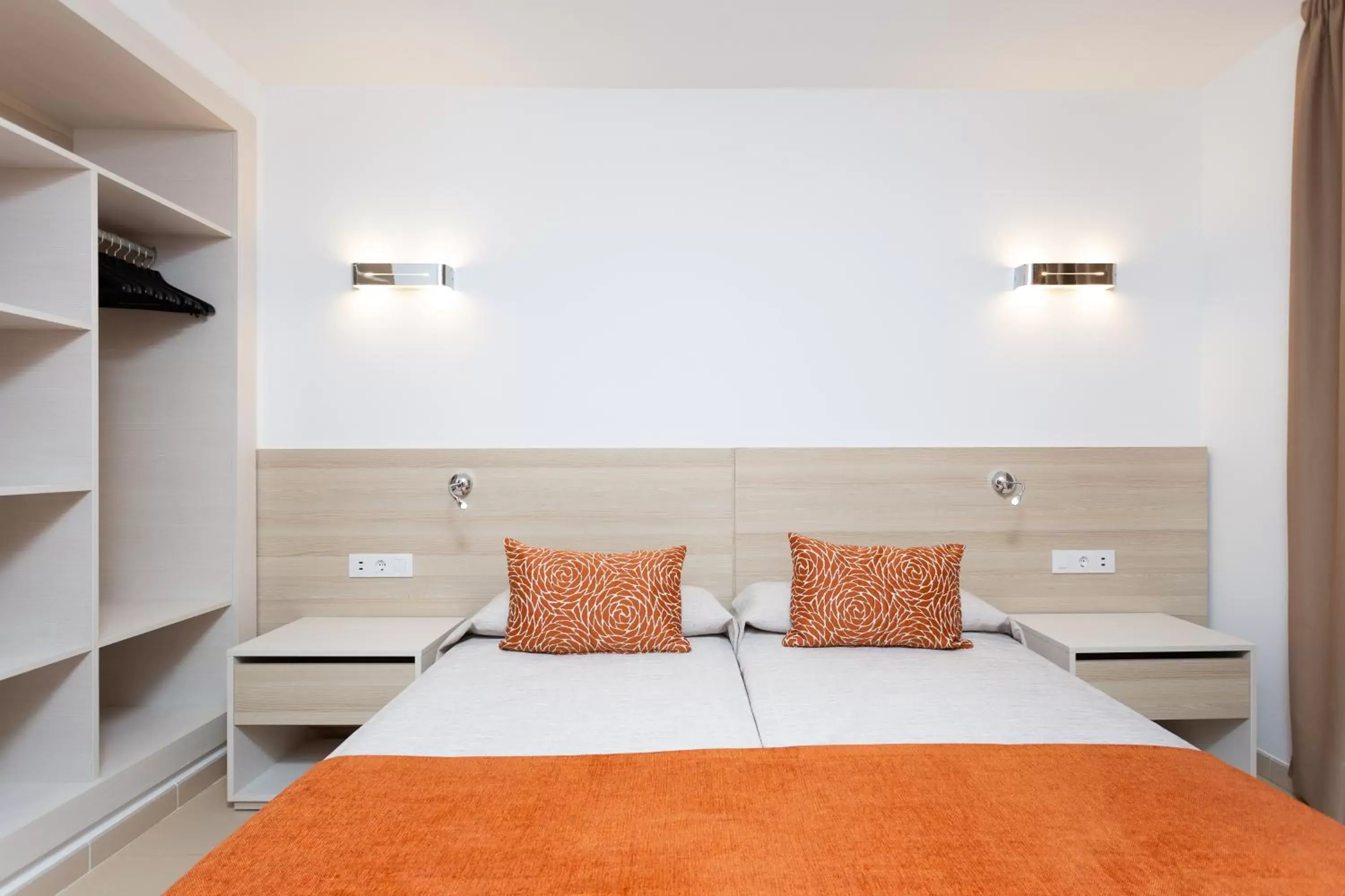 Bedroom, Bed in Globales Tamaimo Tropical Bedroom, Bed in Globales Tamaimo Tropical