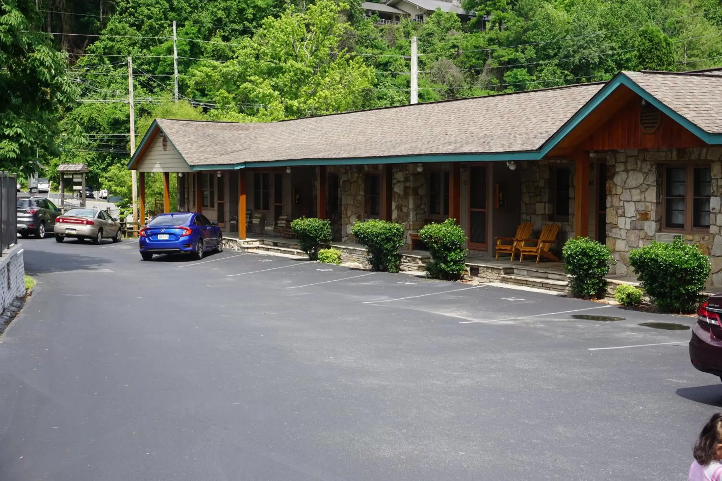 Property Building in Marshall's Creek Rest Motel