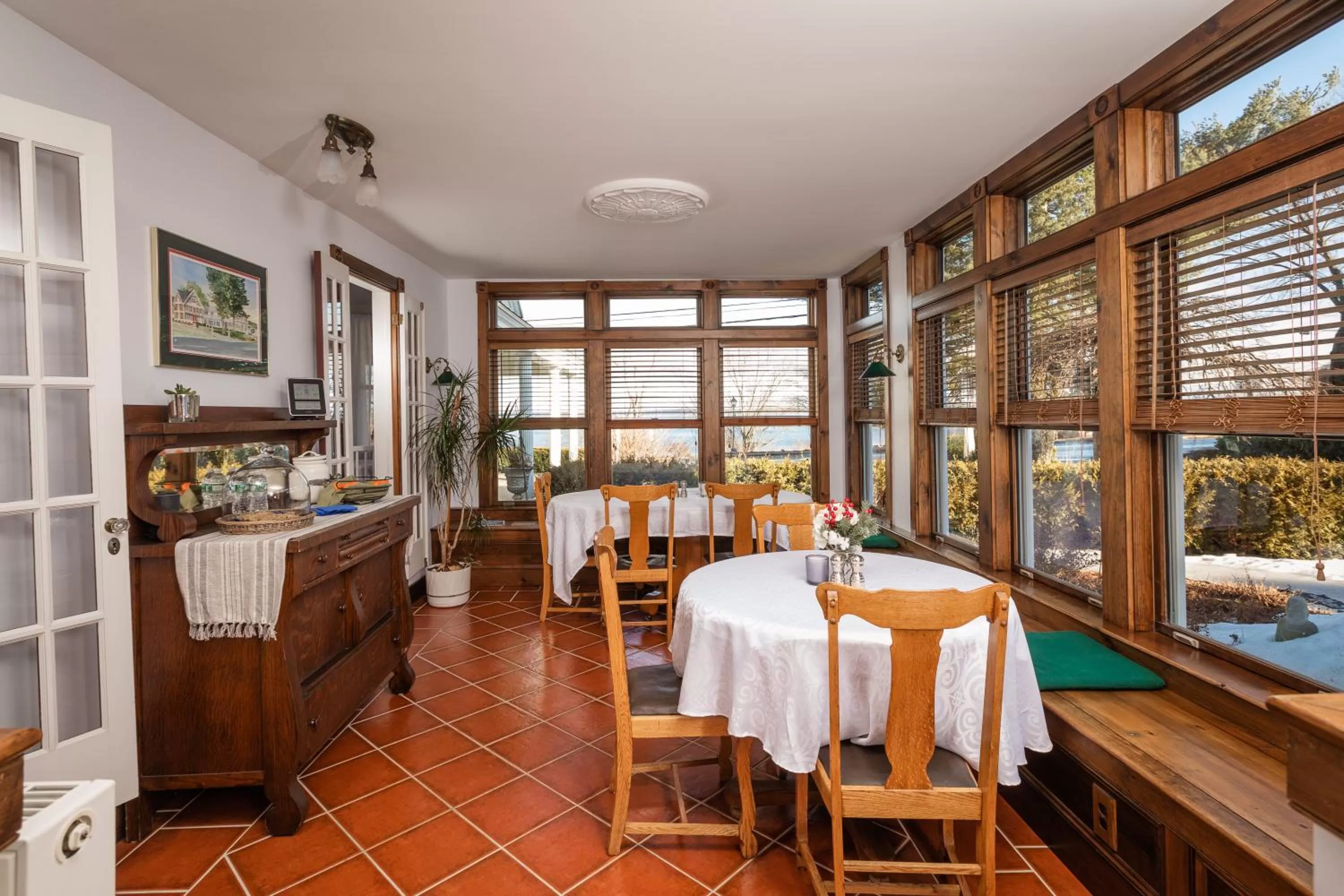 Banquet/Function facilities, Restaurant/Places to Eat in Spouter Inn Bed & Breakfast