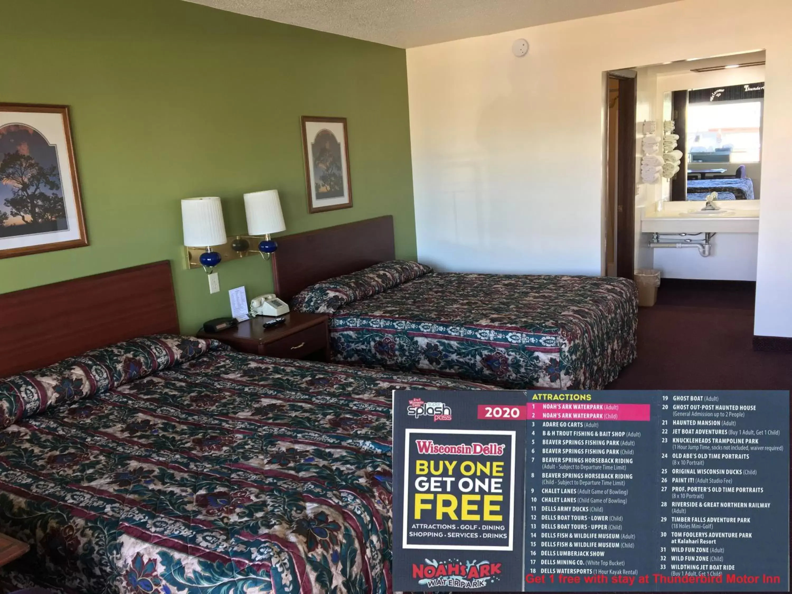 Photo of the whole room, Bed in Thunderbird Motor Inn