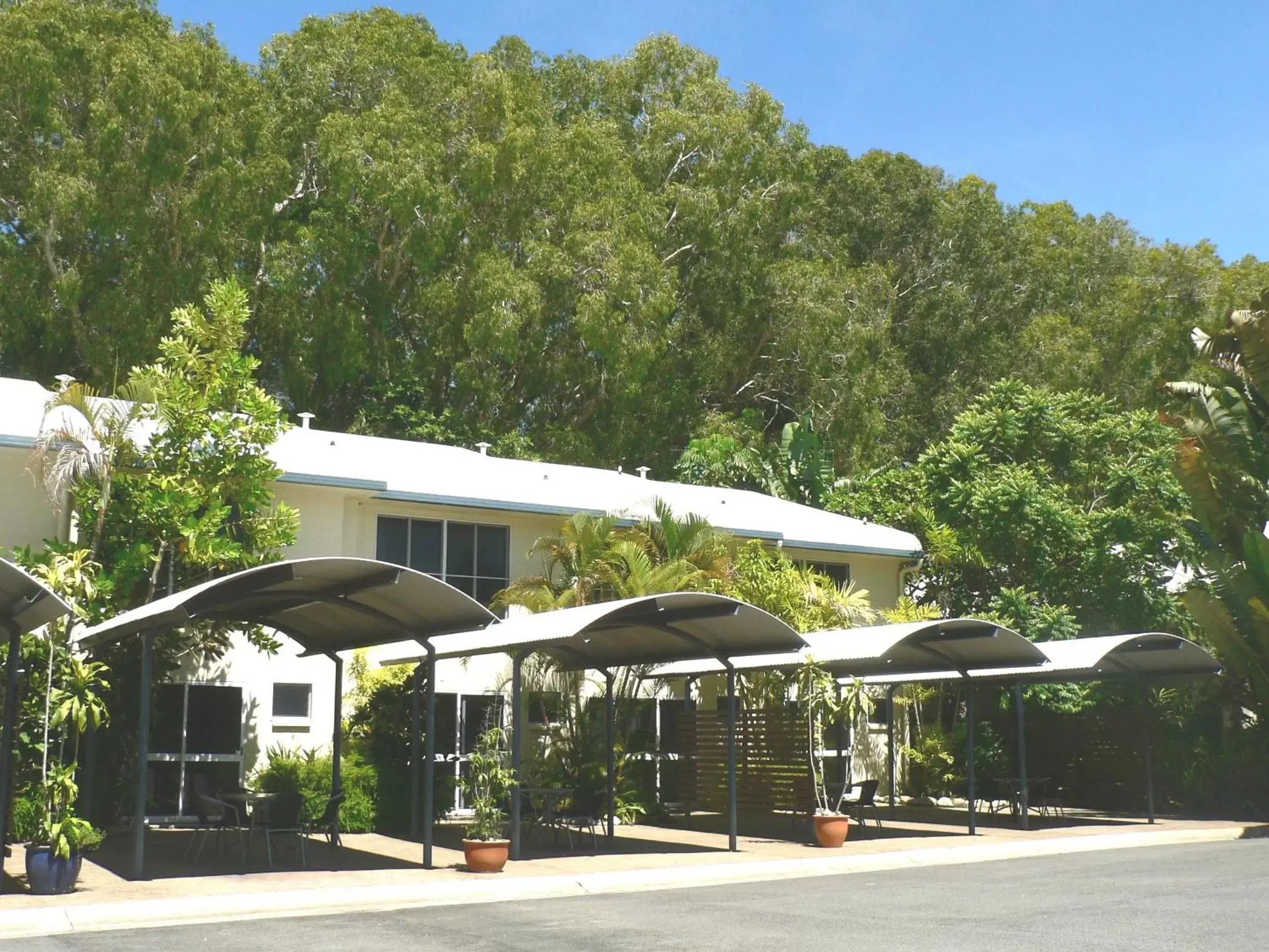 Facade/entrance in Mango Tree Holiday Apartments Facade/entrance in Mango Tree Holiday Apartments