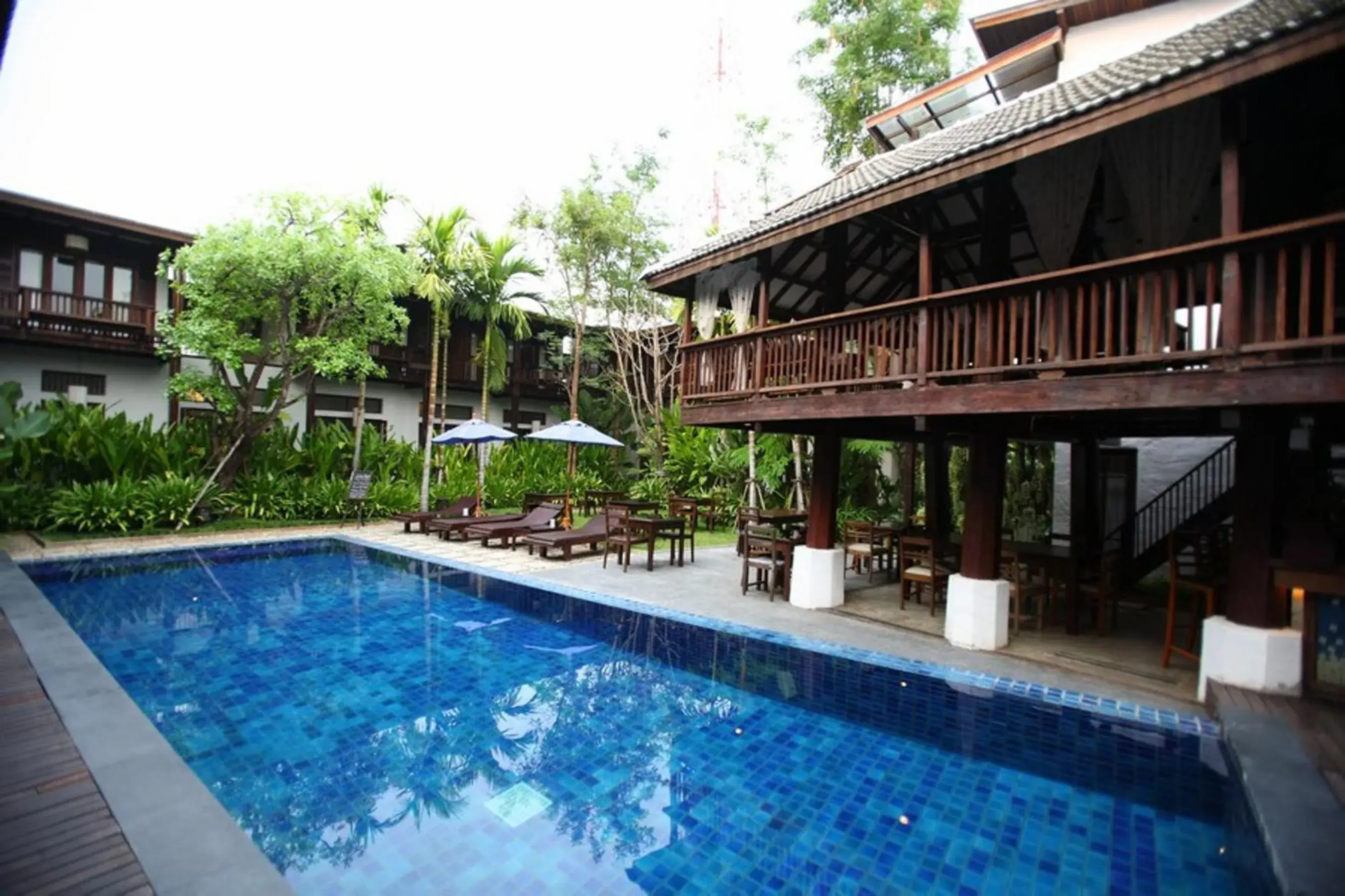 Swimming Pool in Banthai Village Hotel