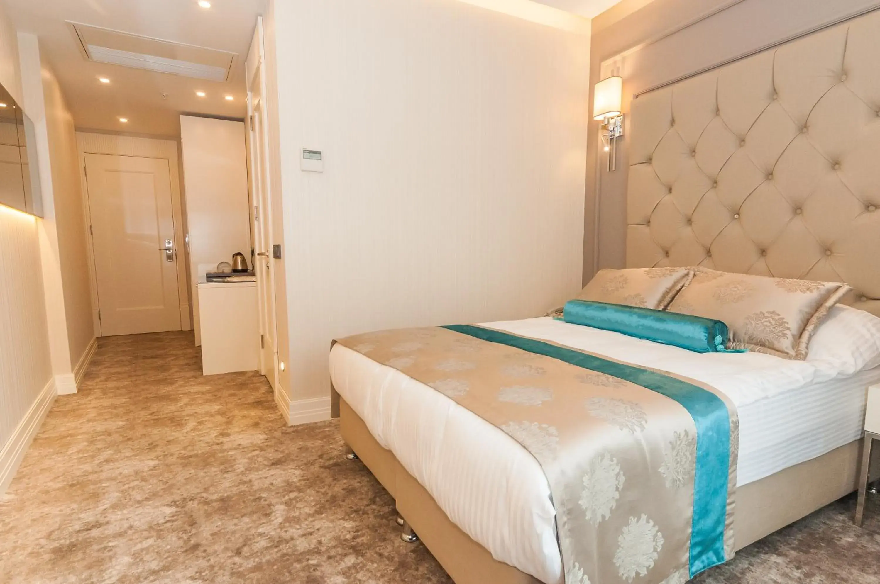 Balcony/Terrace, Bed in Park Grazza Hotel Balcony/Terrace, Bed in Park Grazza Hotel