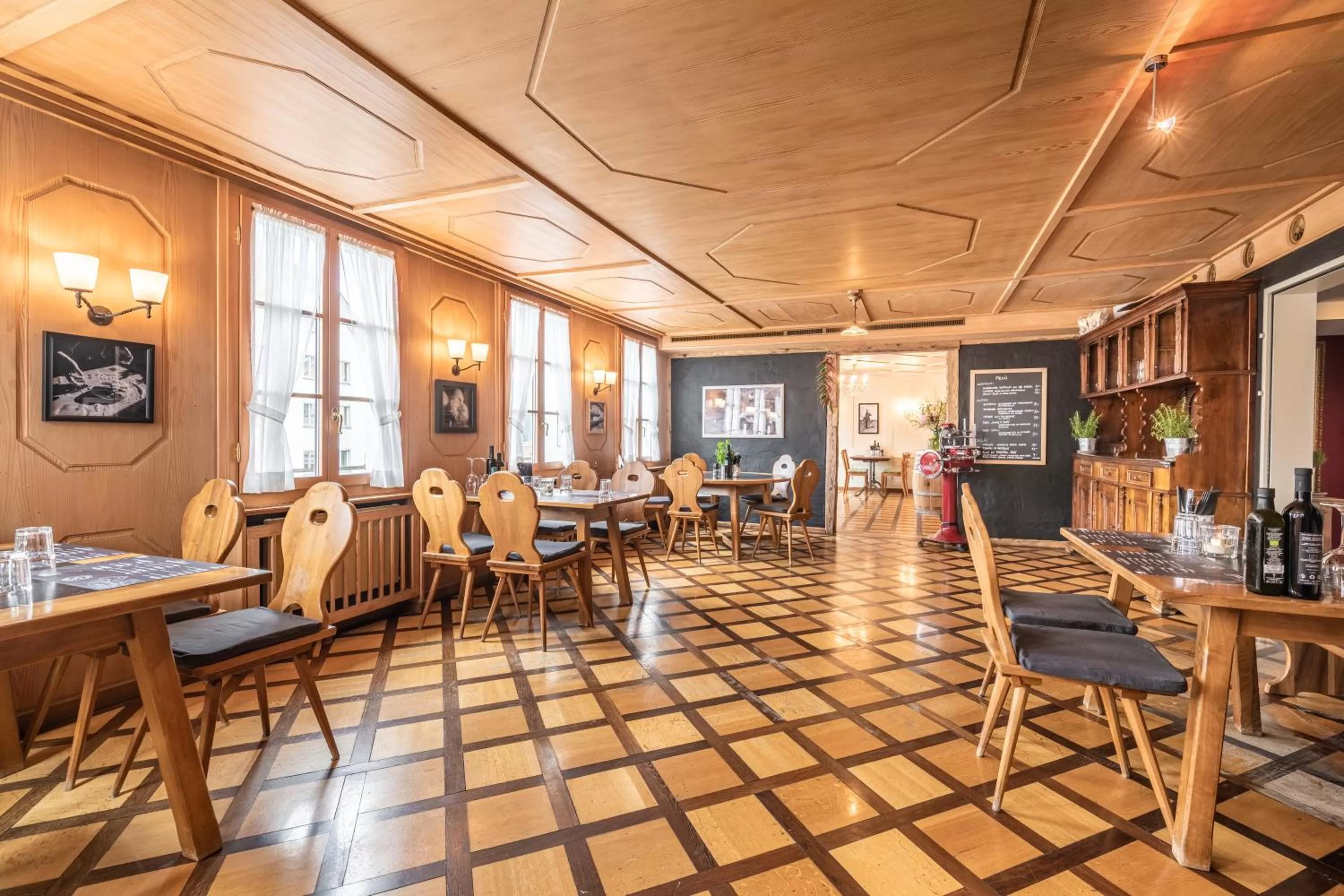 Restaurant/places to eat in Drei Könige