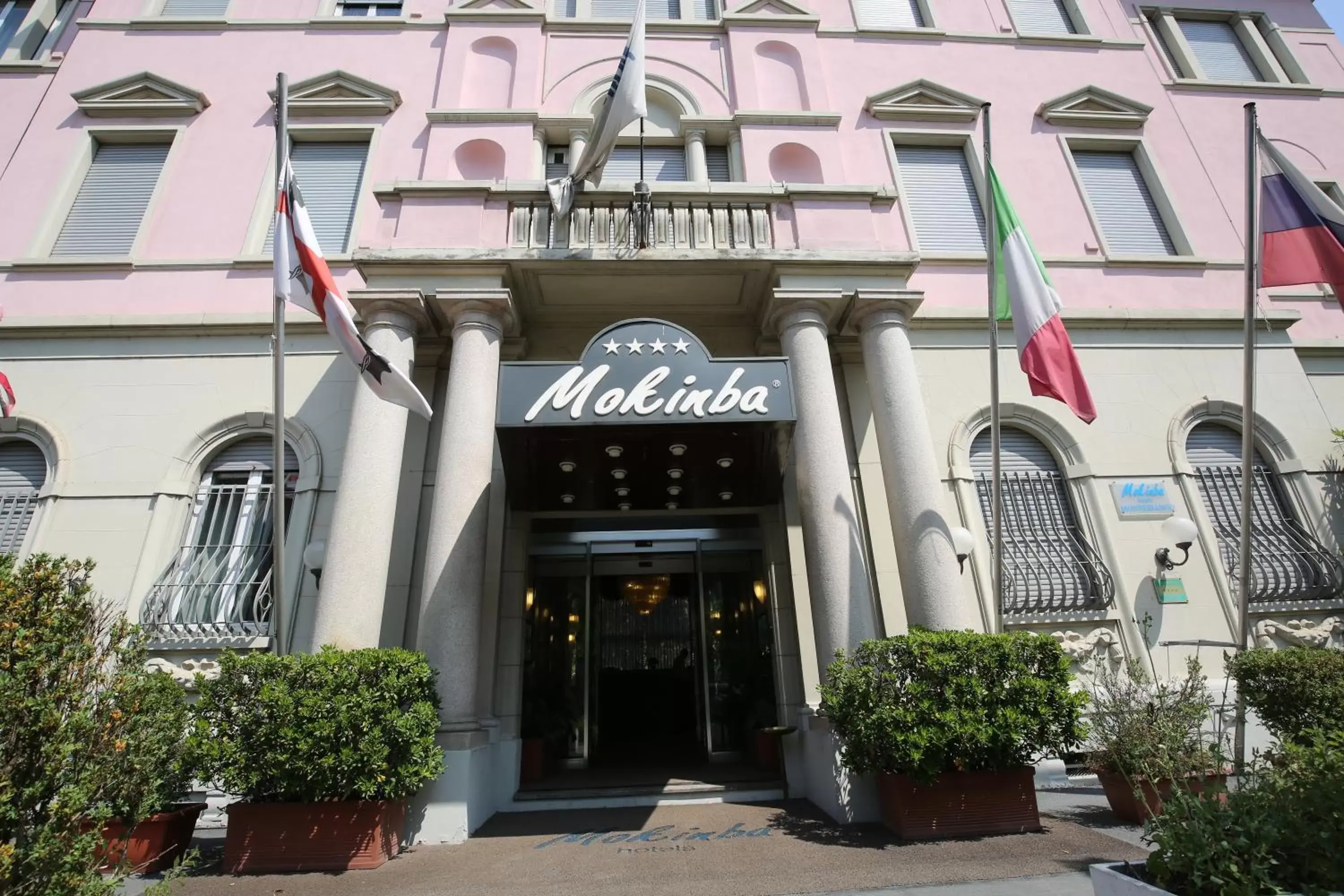 Facade/entrance in Mokinba Hotels Montebianco