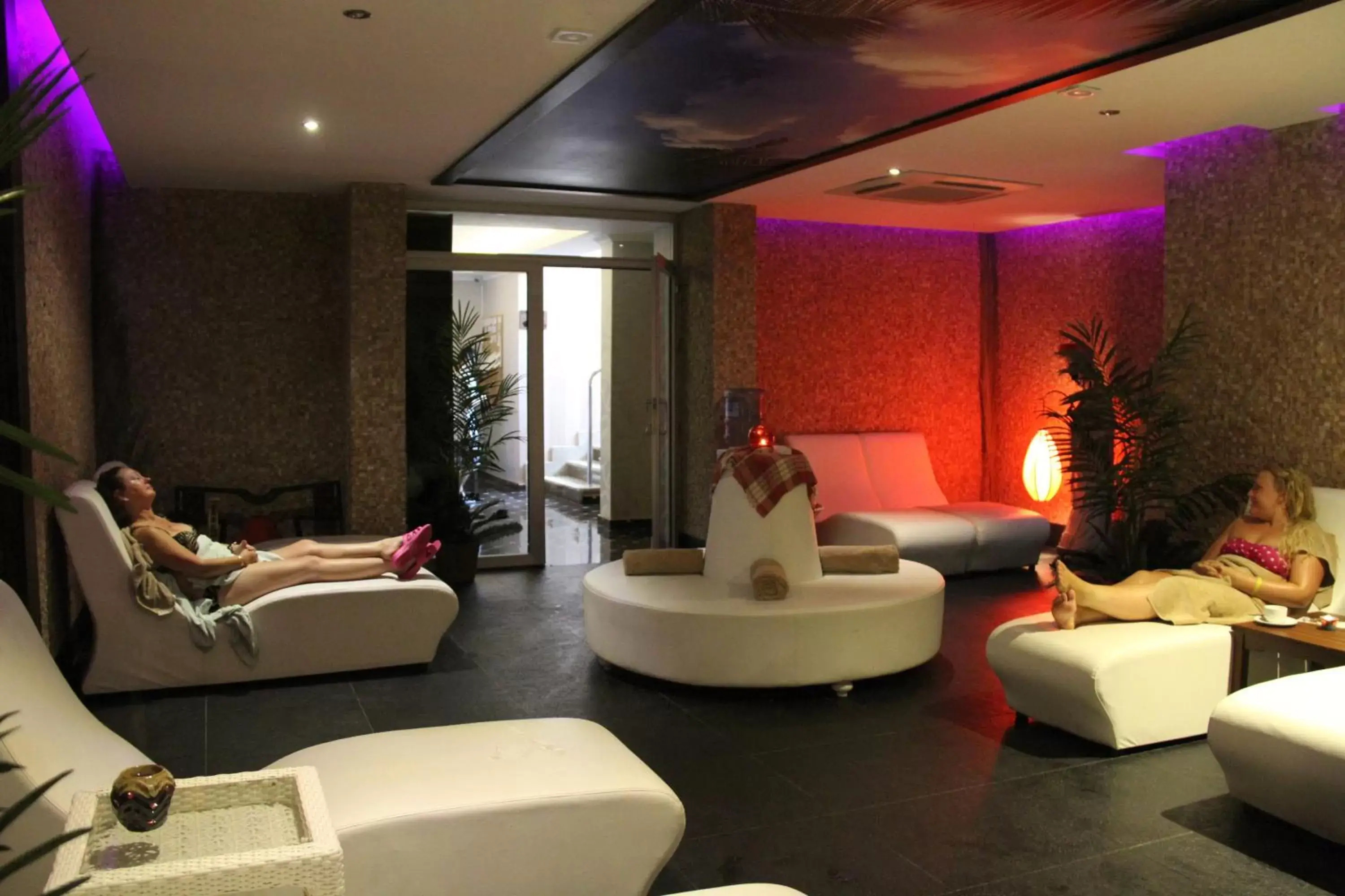 Spa and wellness centre/facilities, Lobby/Reception in Ocean Blue High Class Hotel & SPA