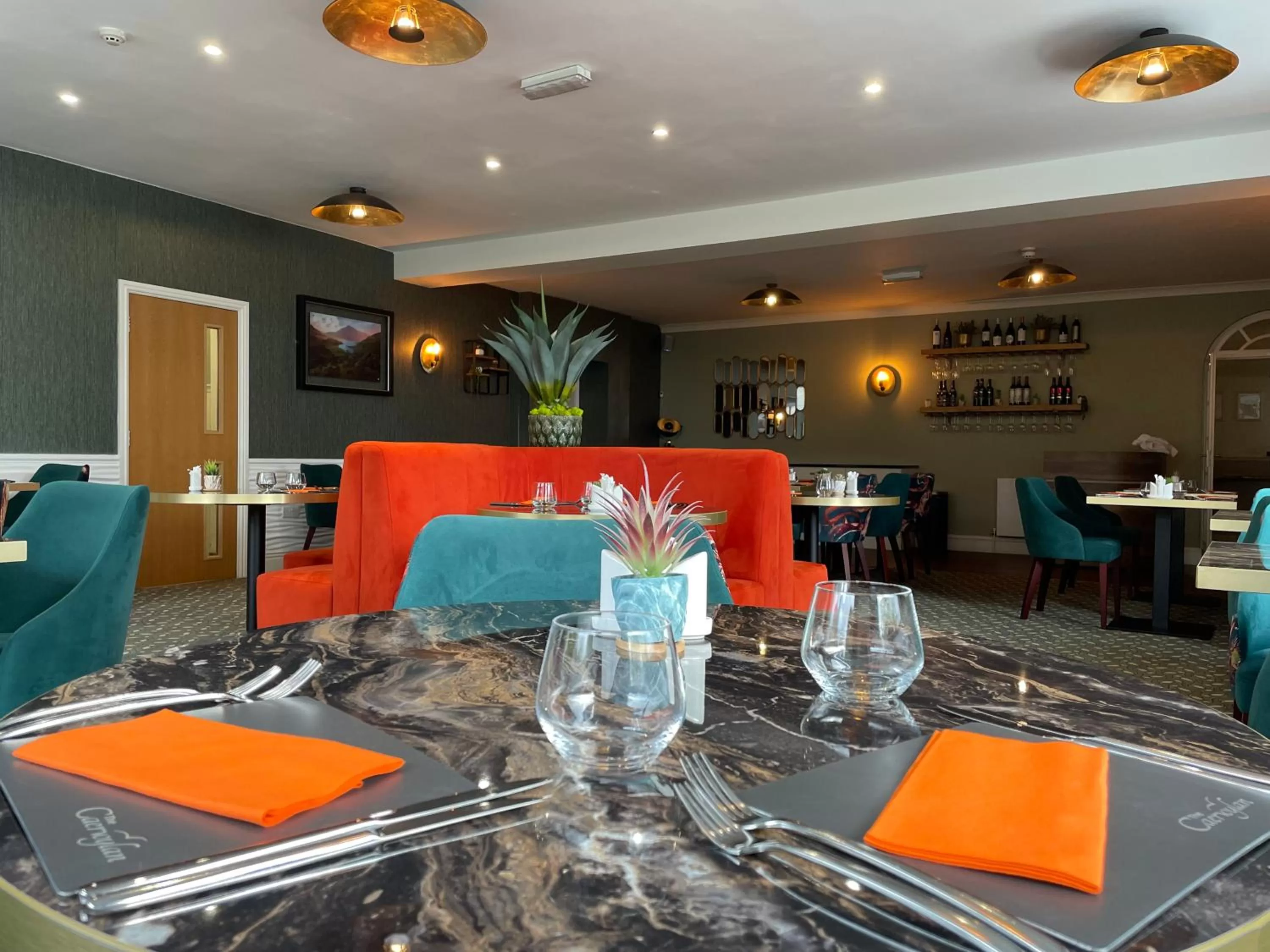 Restaurant/places to eat in Caerwylan Hotel