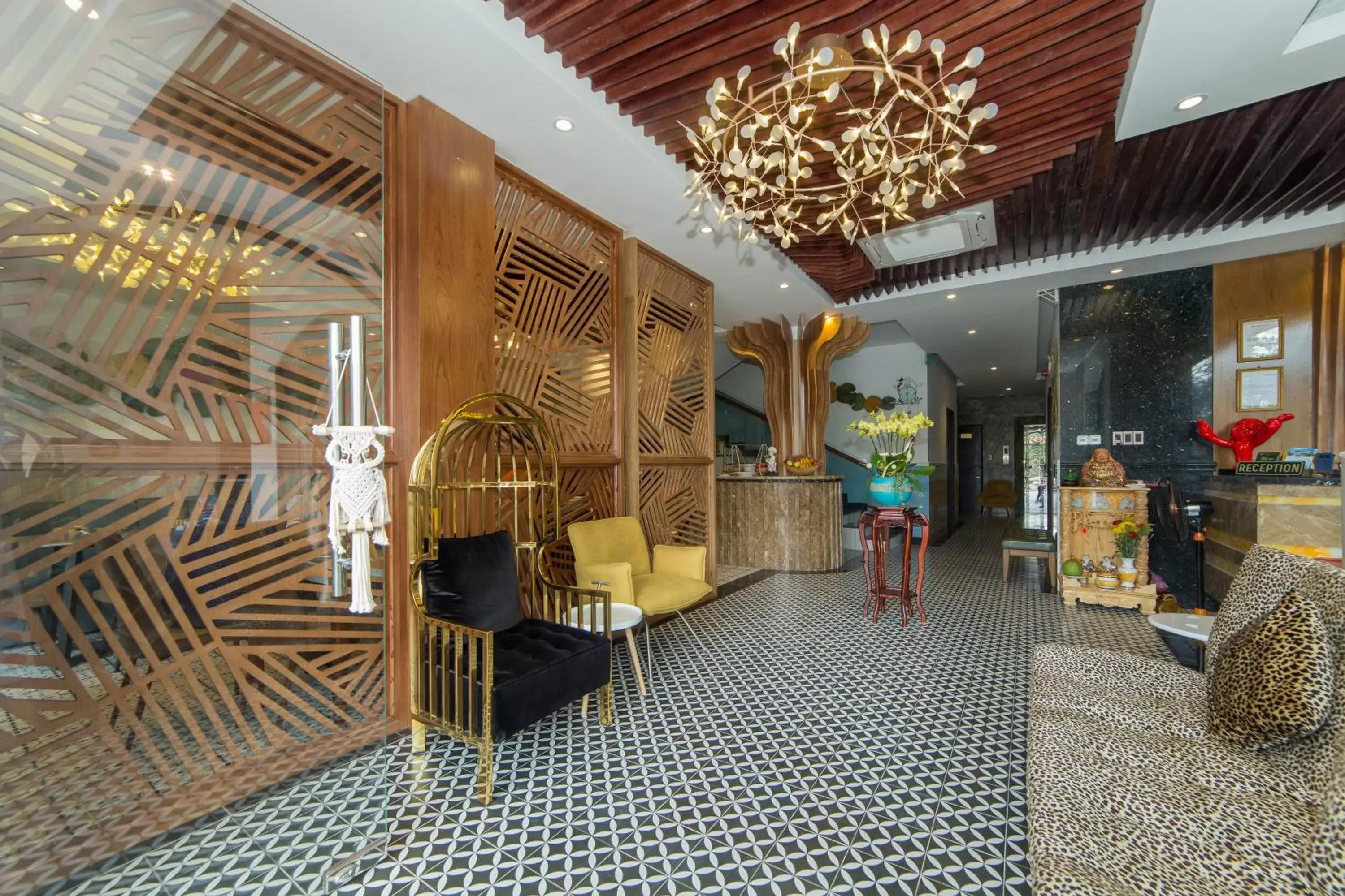 Lobby or reception in Hoang Trinh Hotel Lobby or reception in Hoang Trinh Hotel