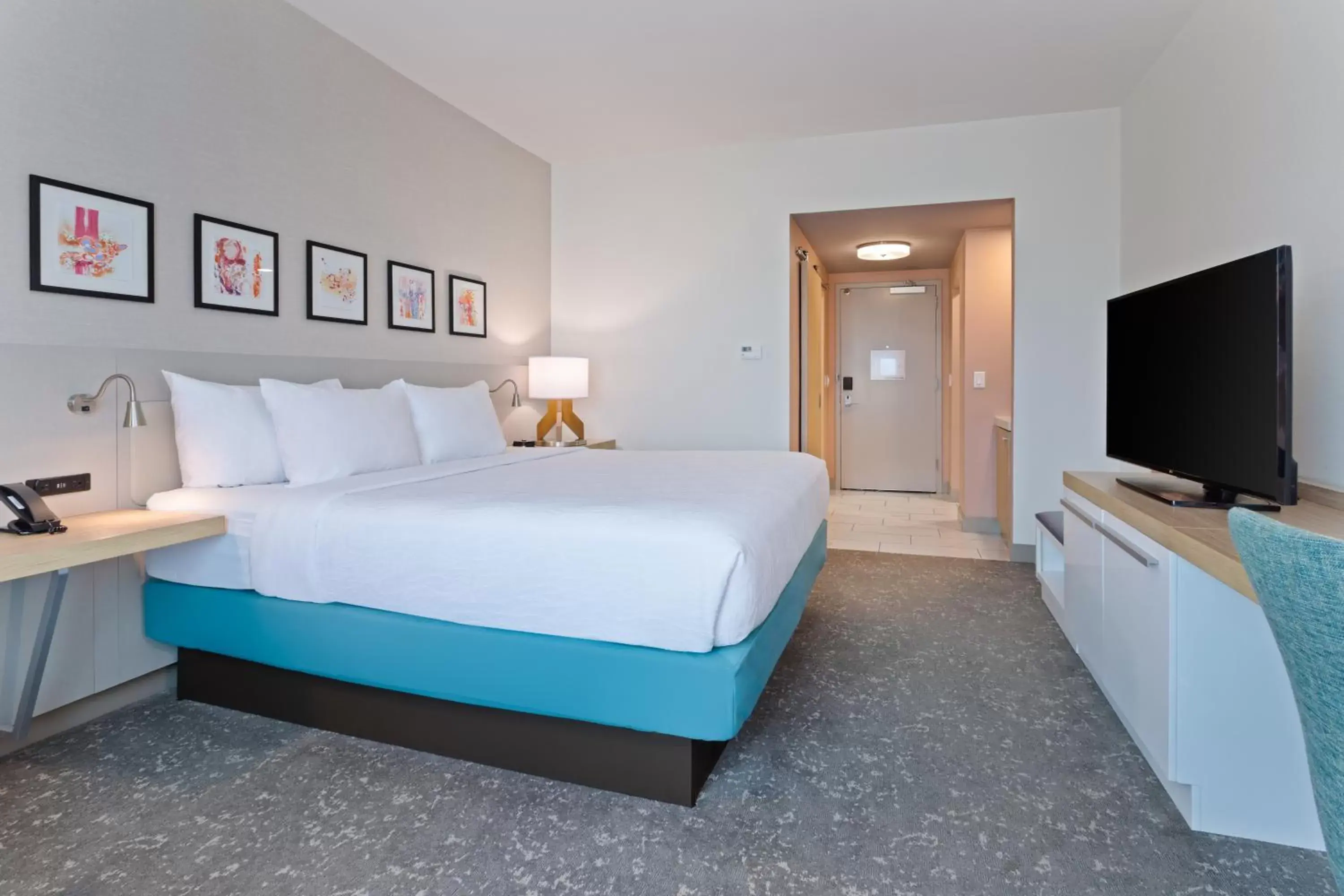 Bed in Hilton Garden Inn Homestead, Fl