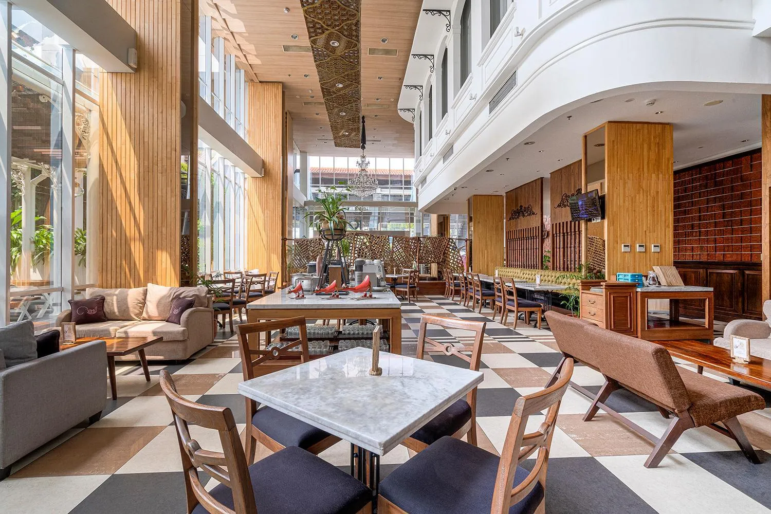 Restaurant/places to eat in THE 1O1 Yogyakarta Tugu