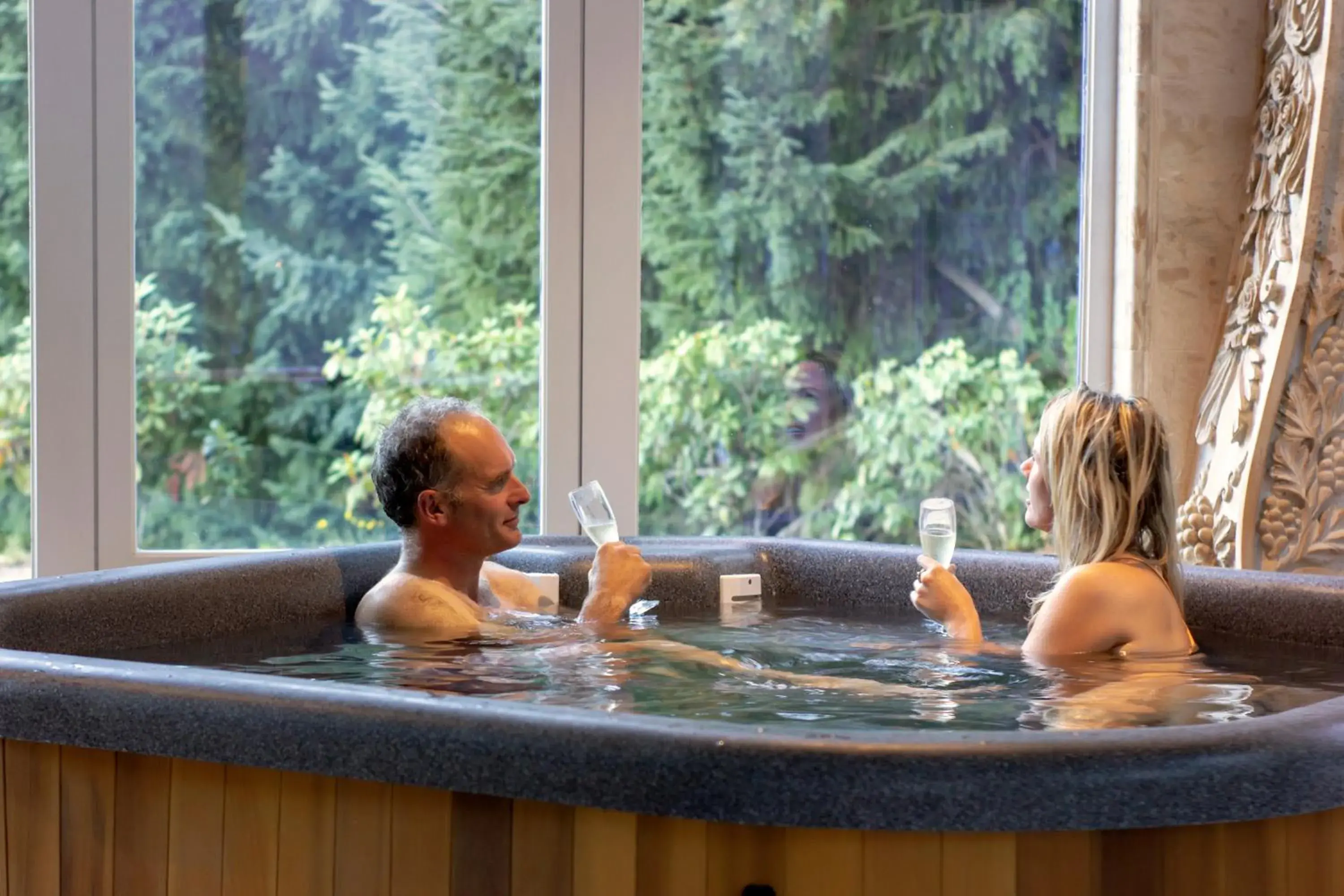 Hot Tub in Nugget Point Hotel