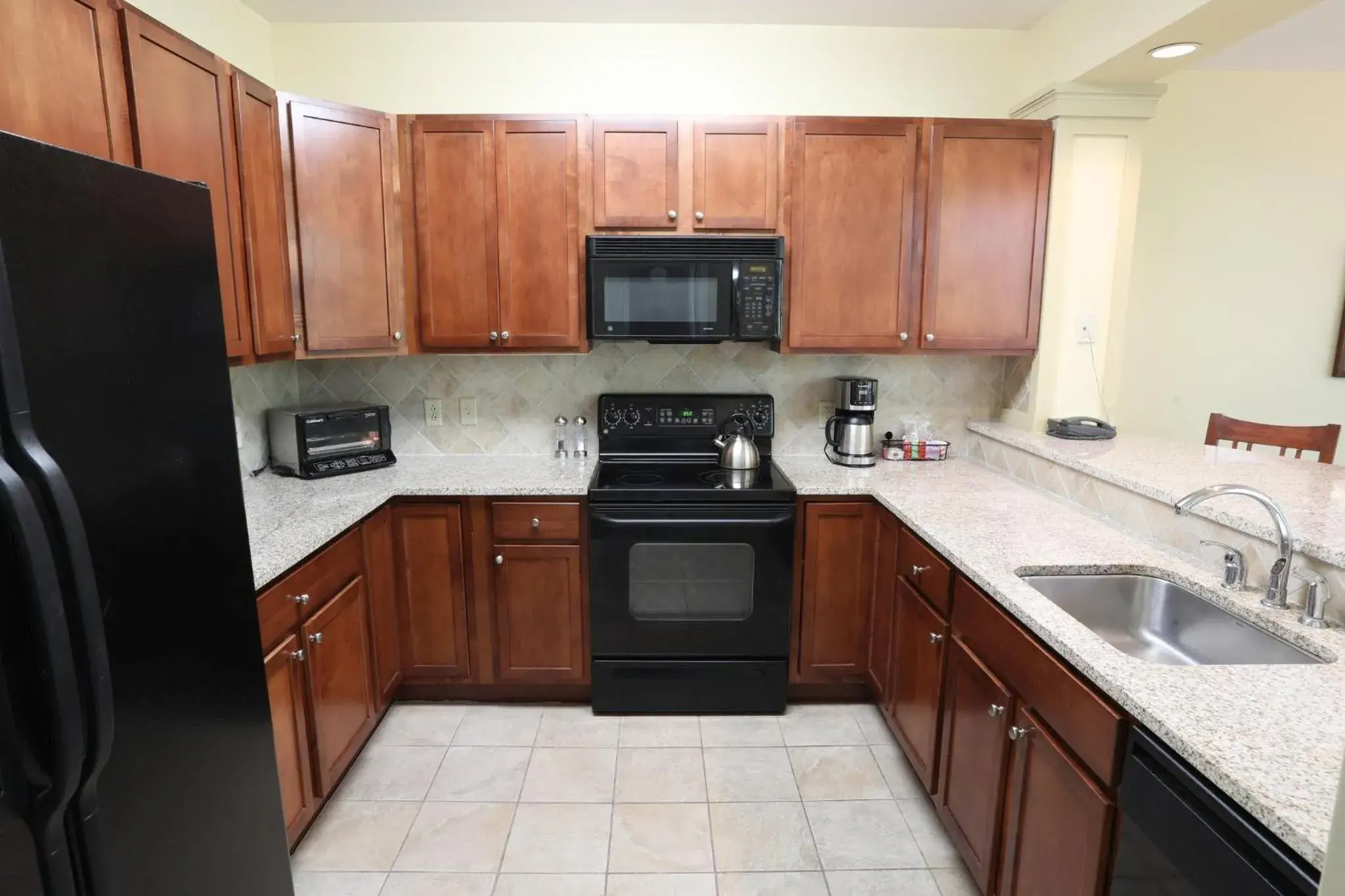 Kitchen or kitchenette, Kitchen/Kitchenette in Kaatskill Mountain Club and Condos by Hunter Mountain