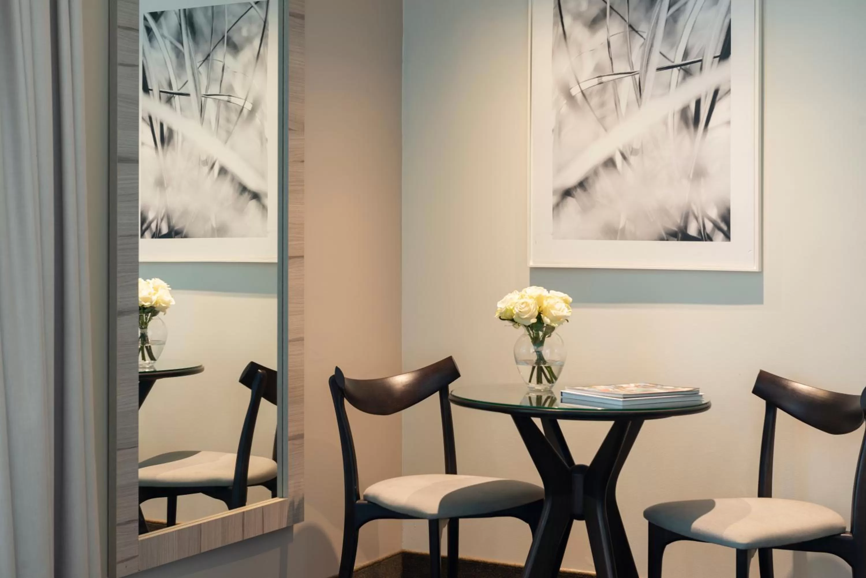 Living room in Pullman Santiago Vitacura