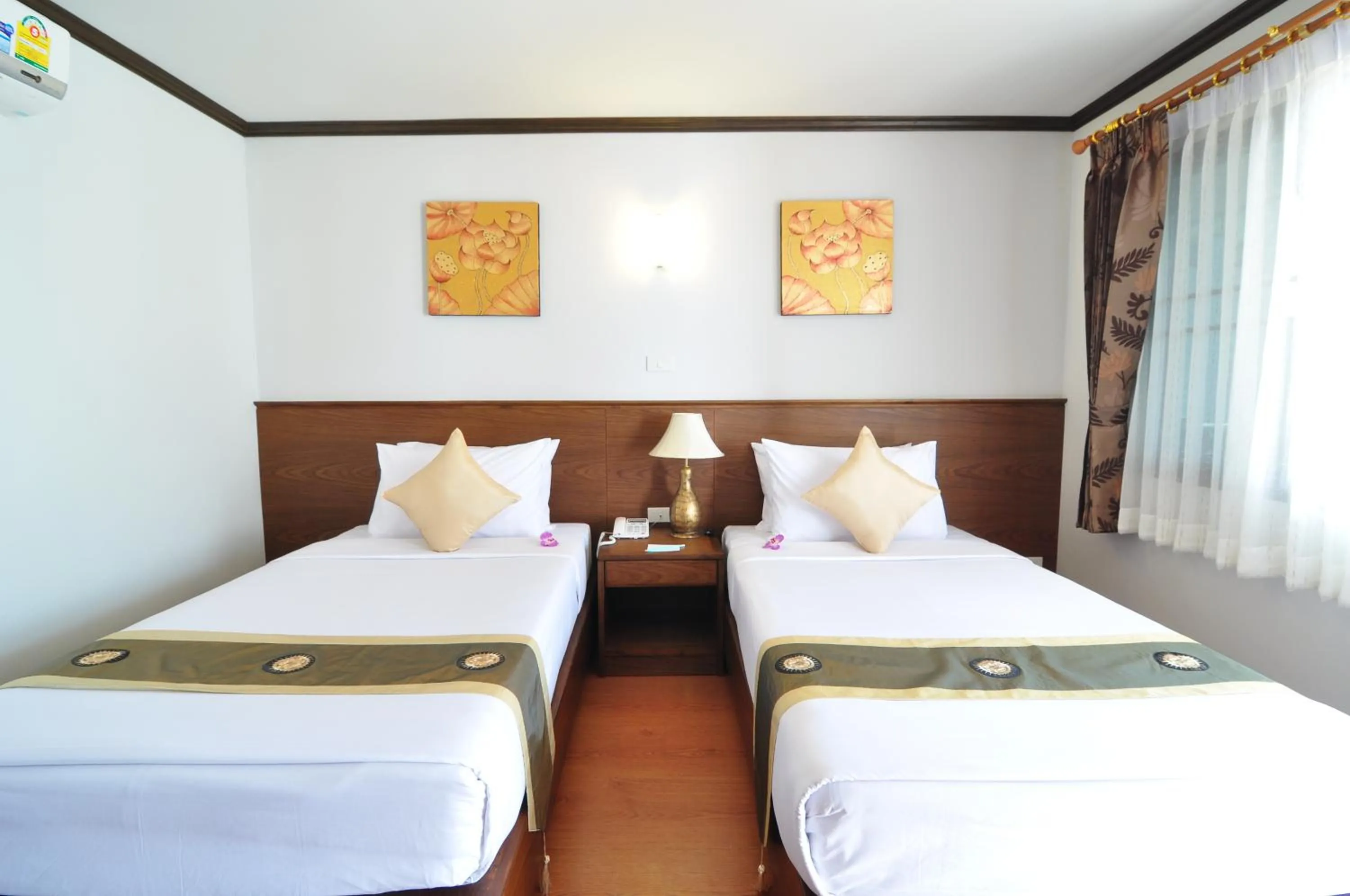 Bedroom, Bed in Top North Hotel