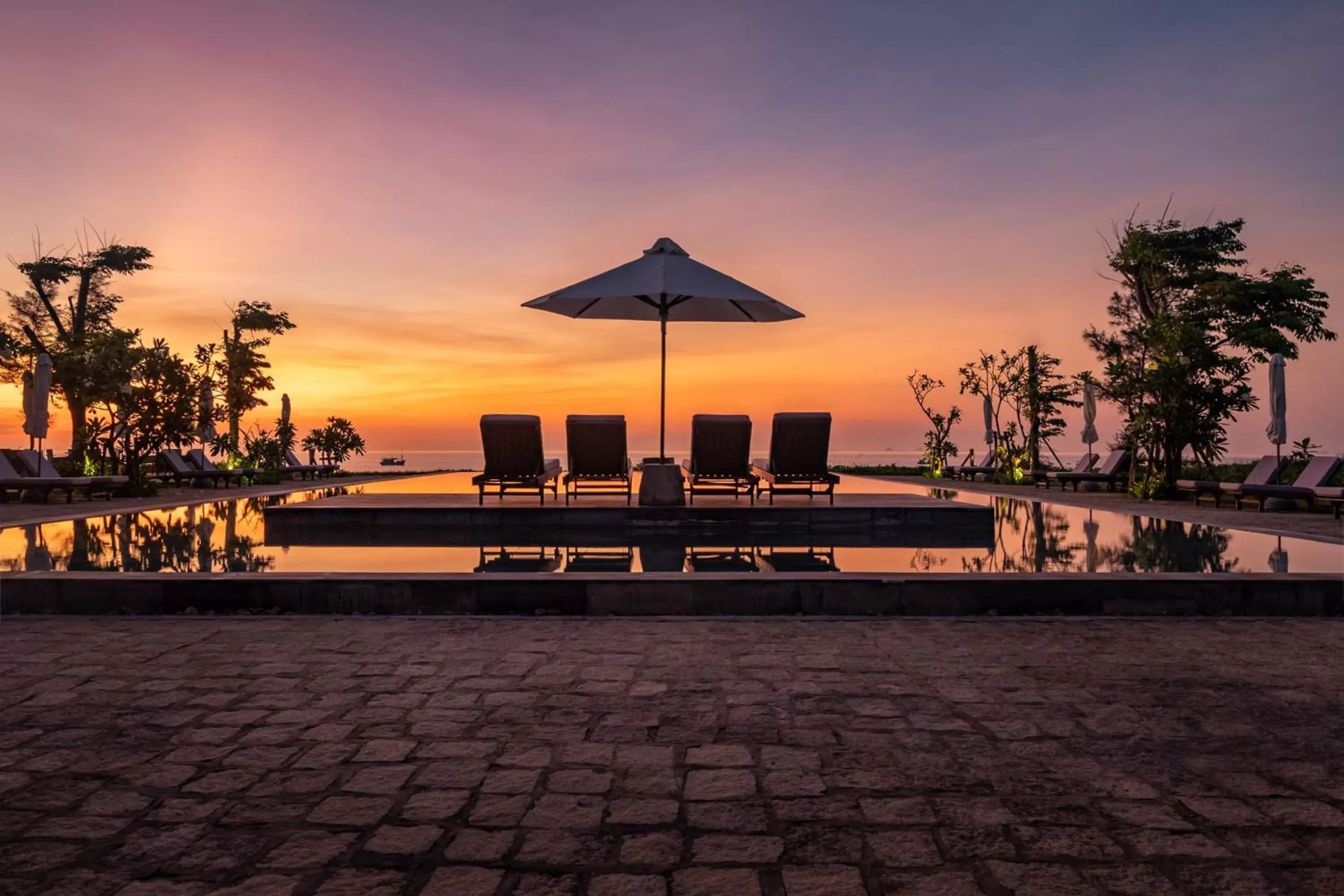 Swimming Pool in Crown Retreat Quy Nhon Resort