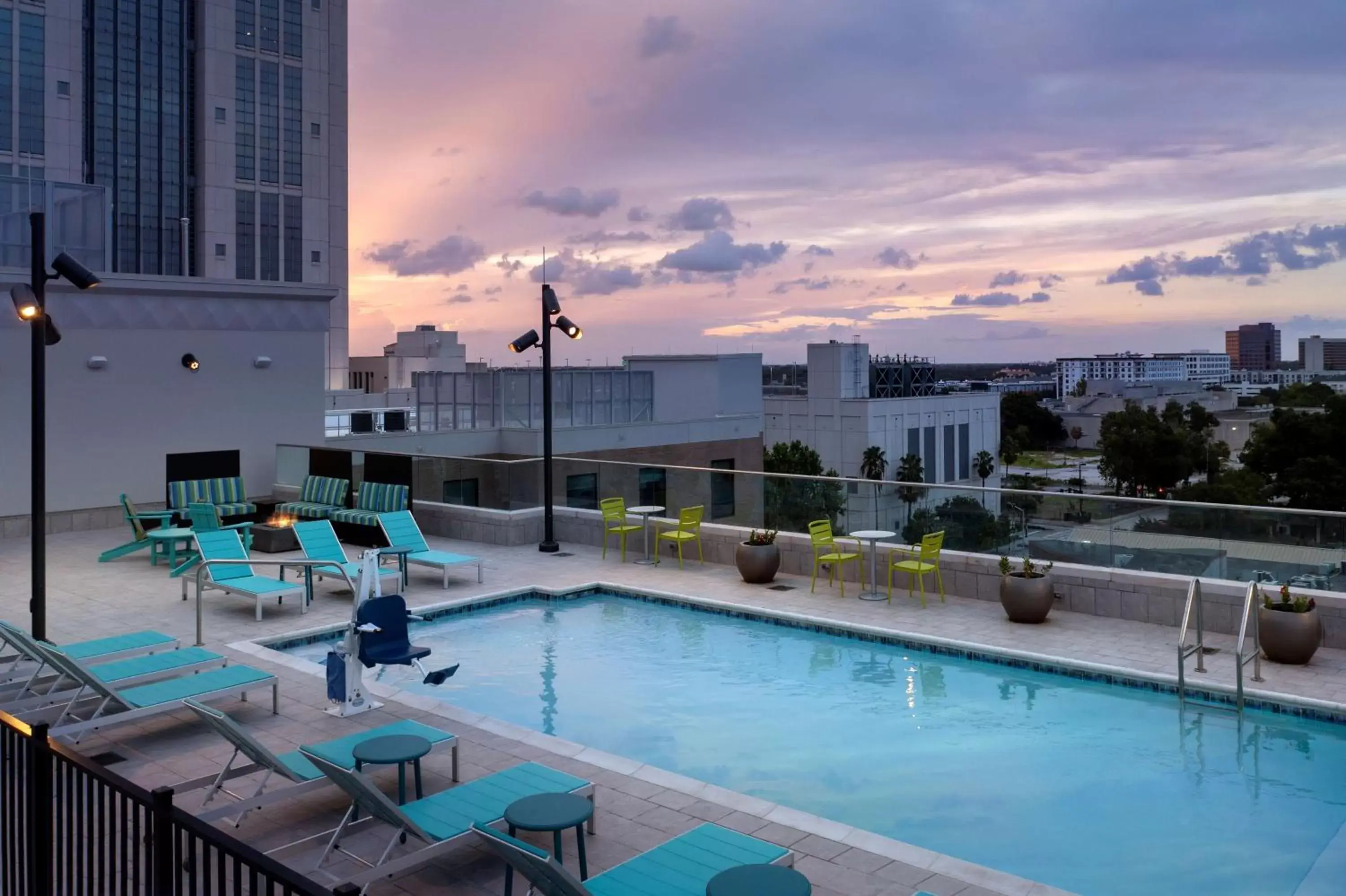 Pool view, Swimming Pool in Hilton Garden Inn Orlando Downtown