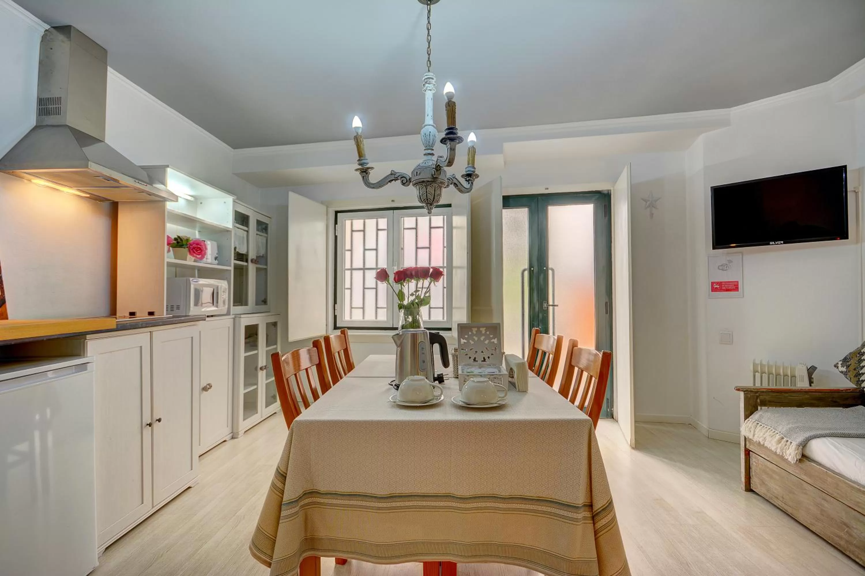 Kitchen or kitchenette in Inn Bairro Alto BA Sweet