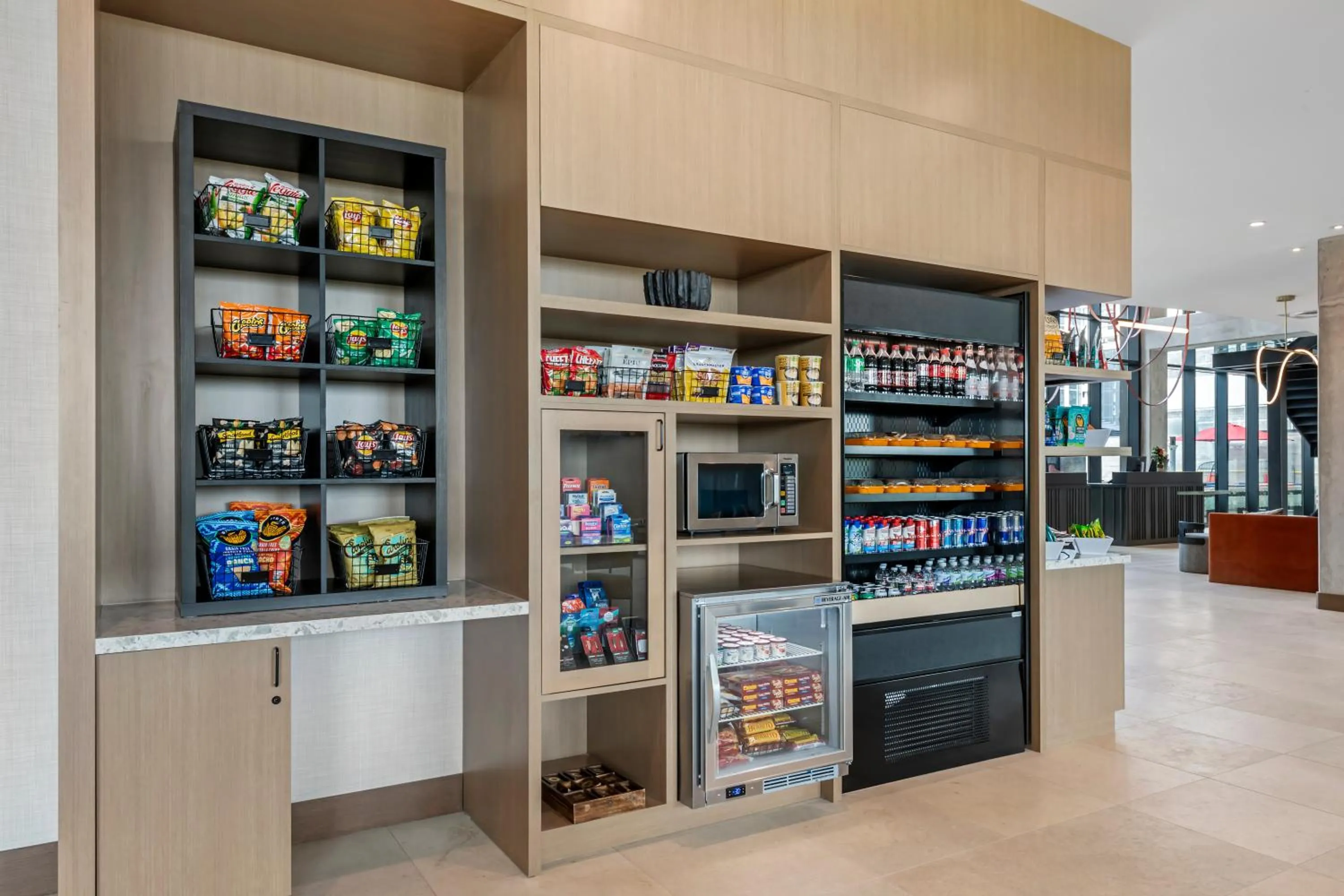 Restaurant/places to eat in Cambria Hotel Austin Downtown