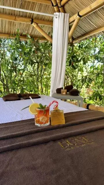 Massage in La Villa Dune, Hôtel & Spa Nuxe