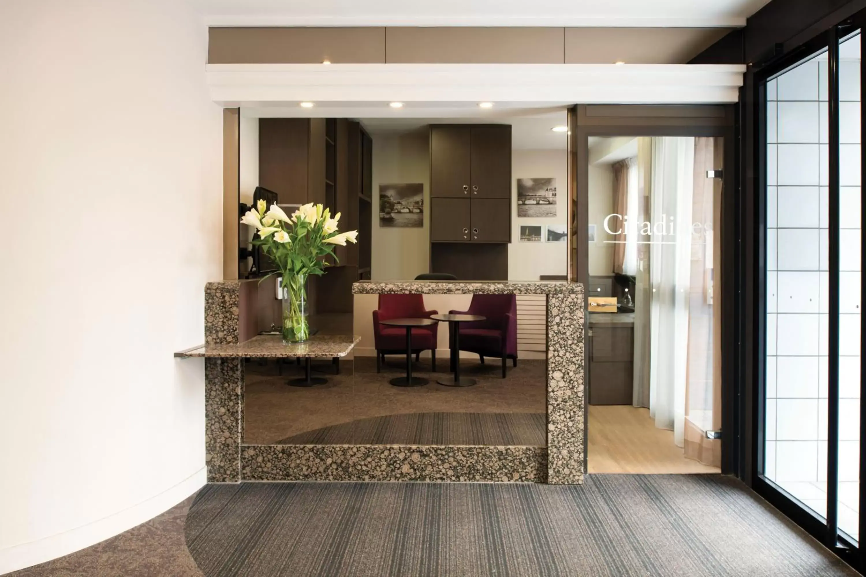 Lobby or reception in Citadines Austerlitz Paris Lobby or reception in Citadines Austerlitz Paris