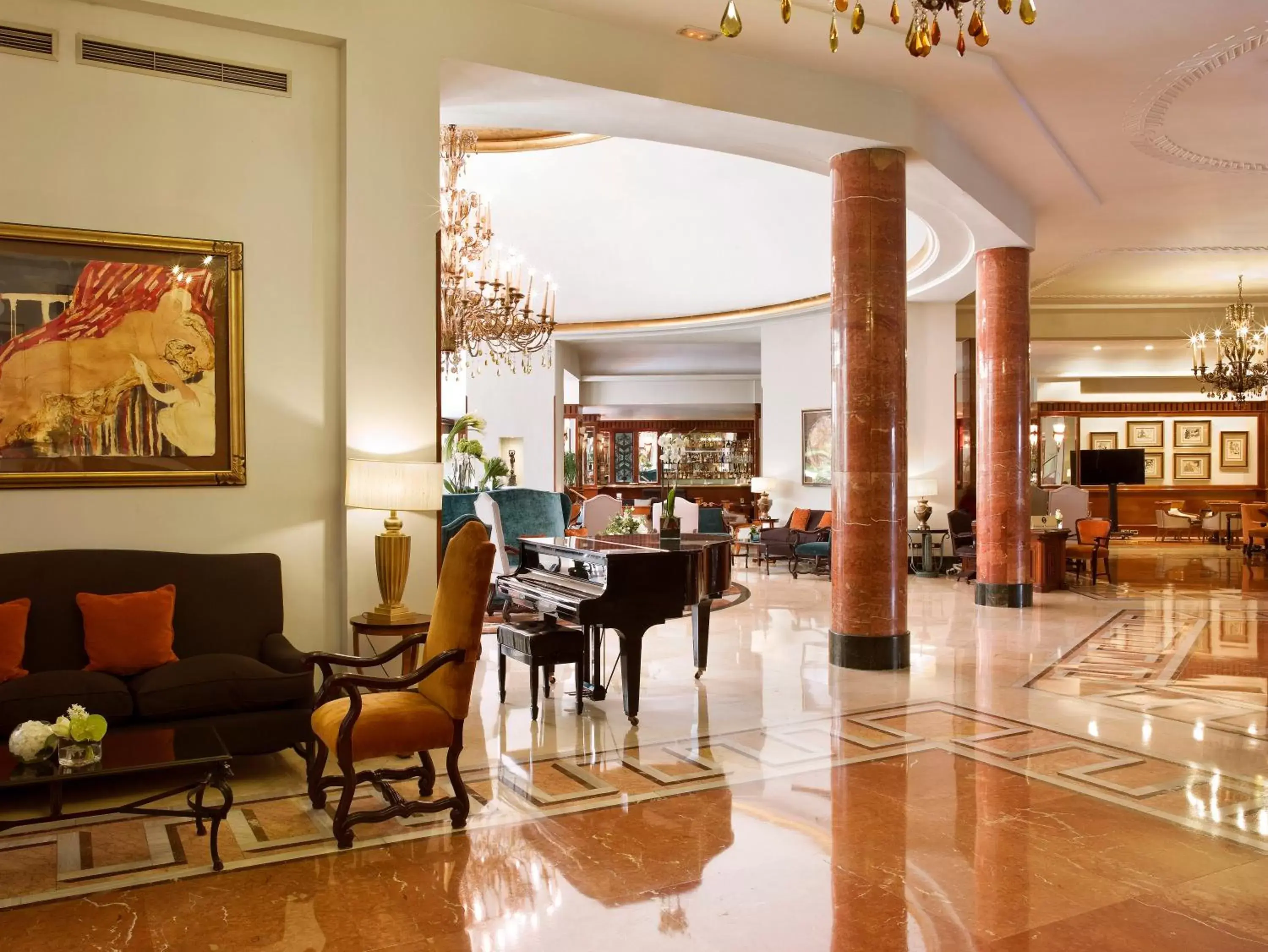 Property building, Lobby/Reception in InterContinental Madrid, an IHG Hotel