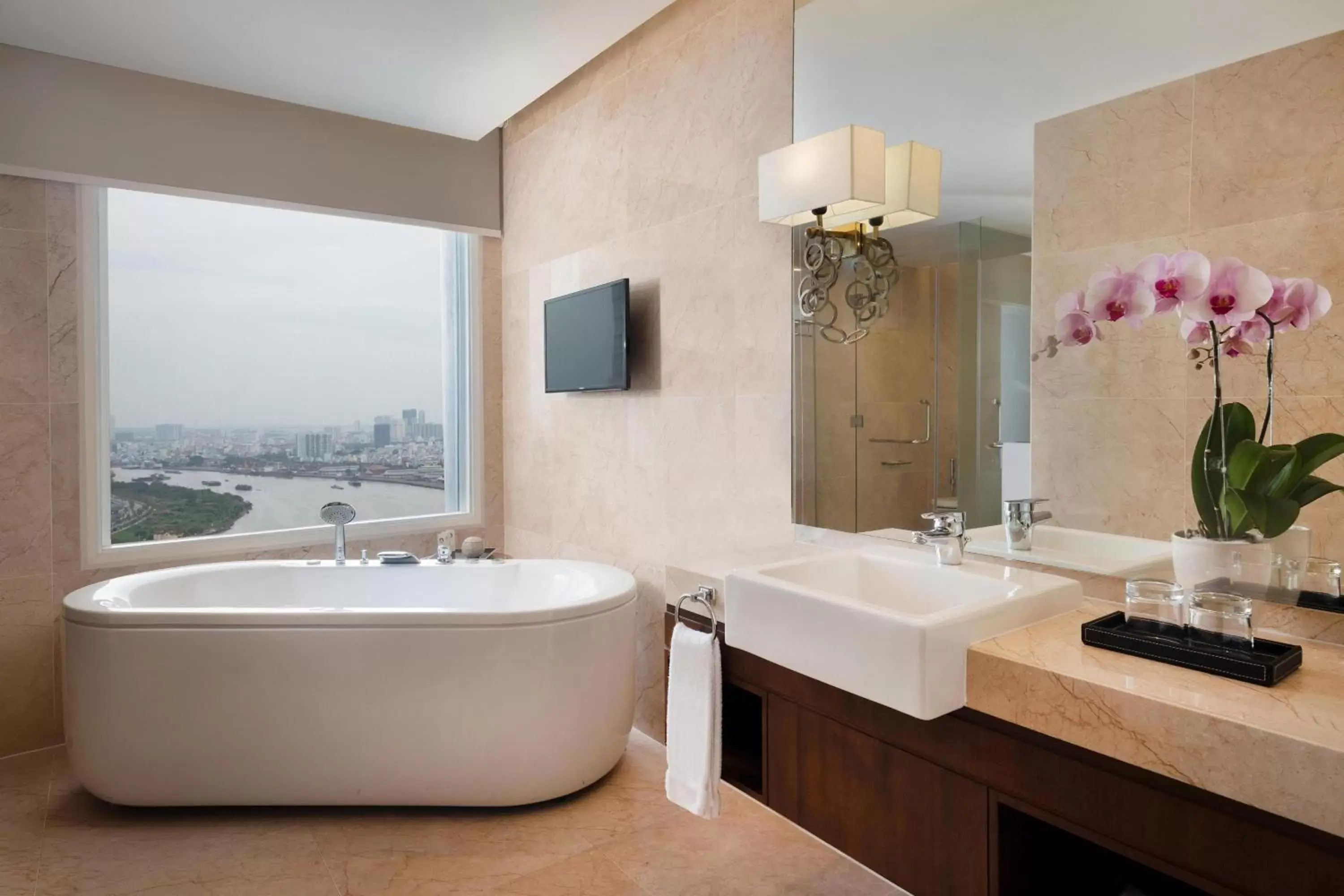 Bathroom in Sheraton Saigon Hotel & Towers