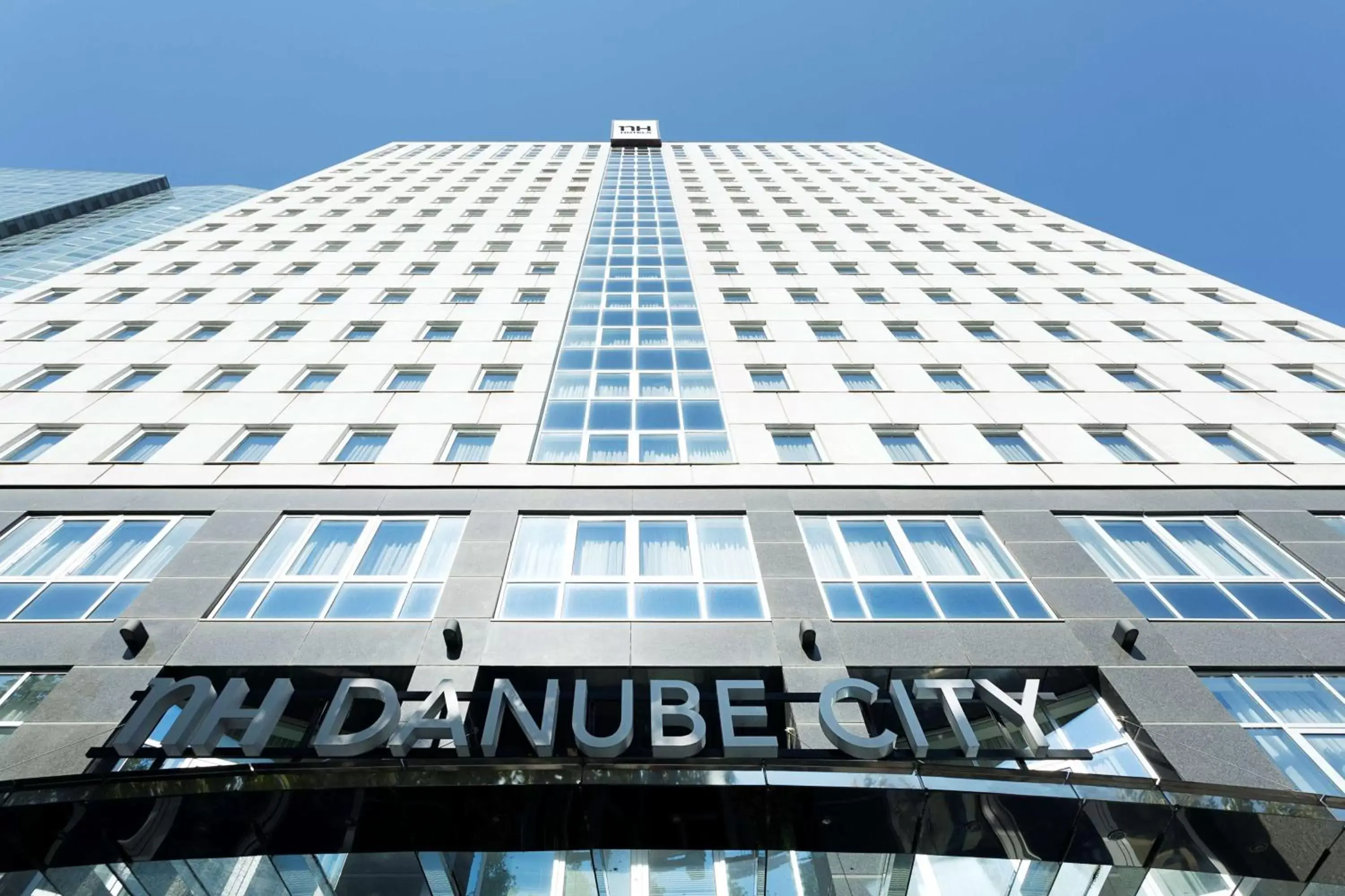 Property Building in NH Danube City