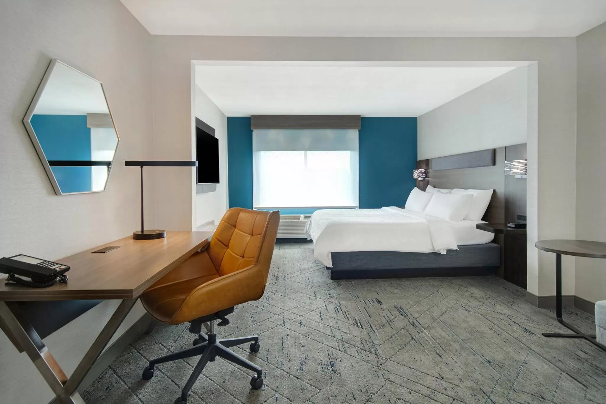 Photo of the whole room, Bed in Holiday Inn Express Marietta - Atlanta Northwest by IHG