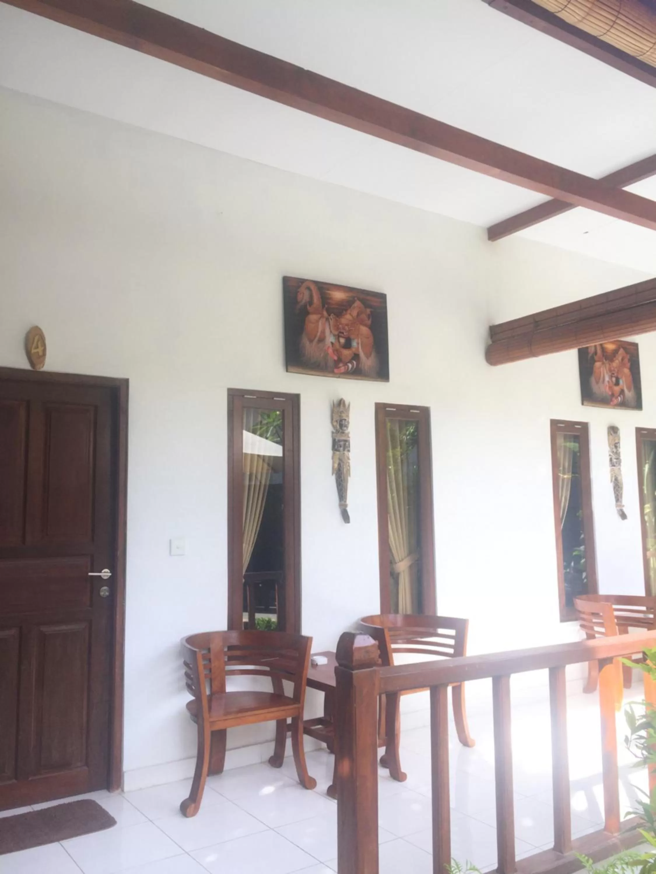 Dining Area in Isola D'oro lembongan