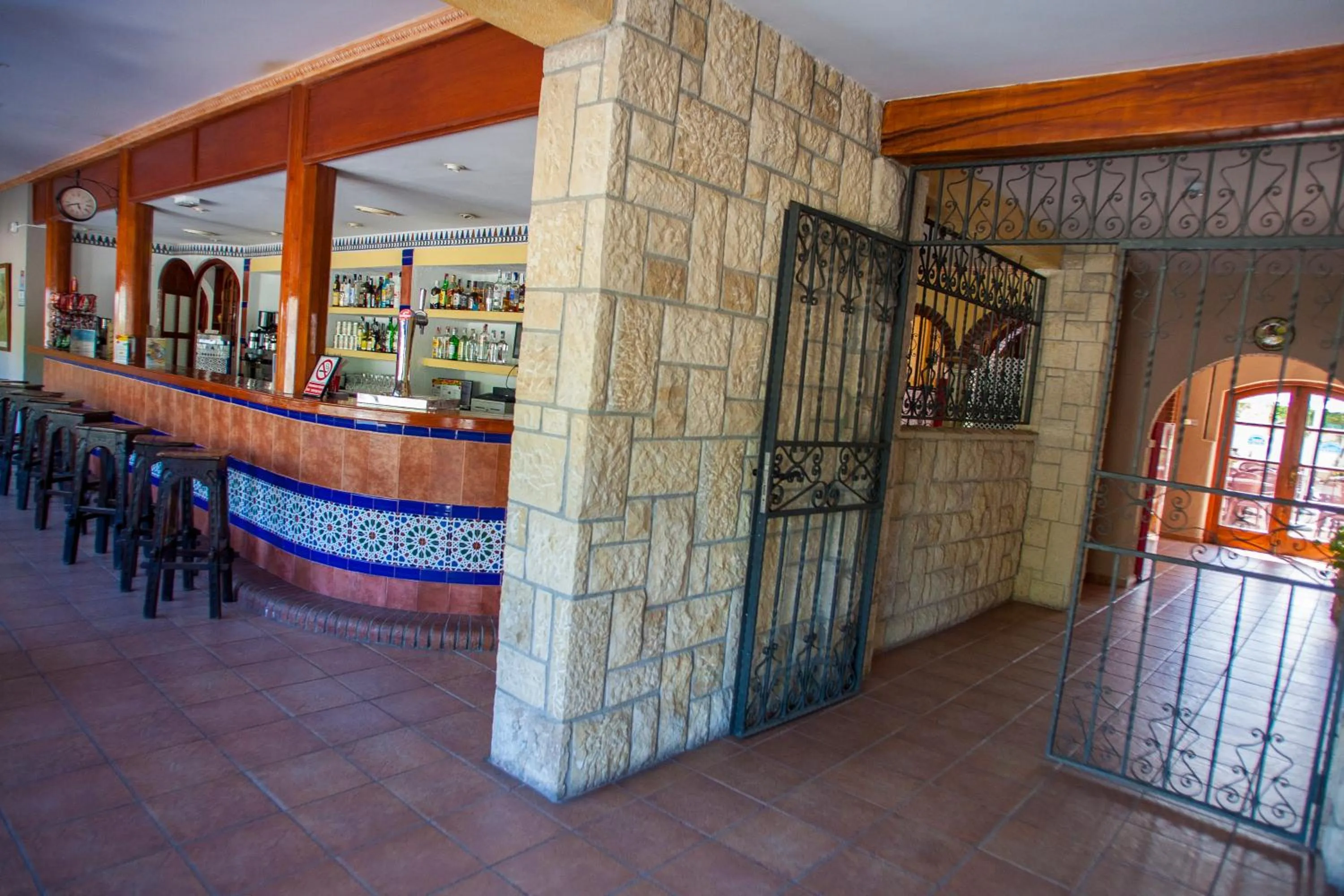 Lounge or bar in Hotel Comarruga Platja