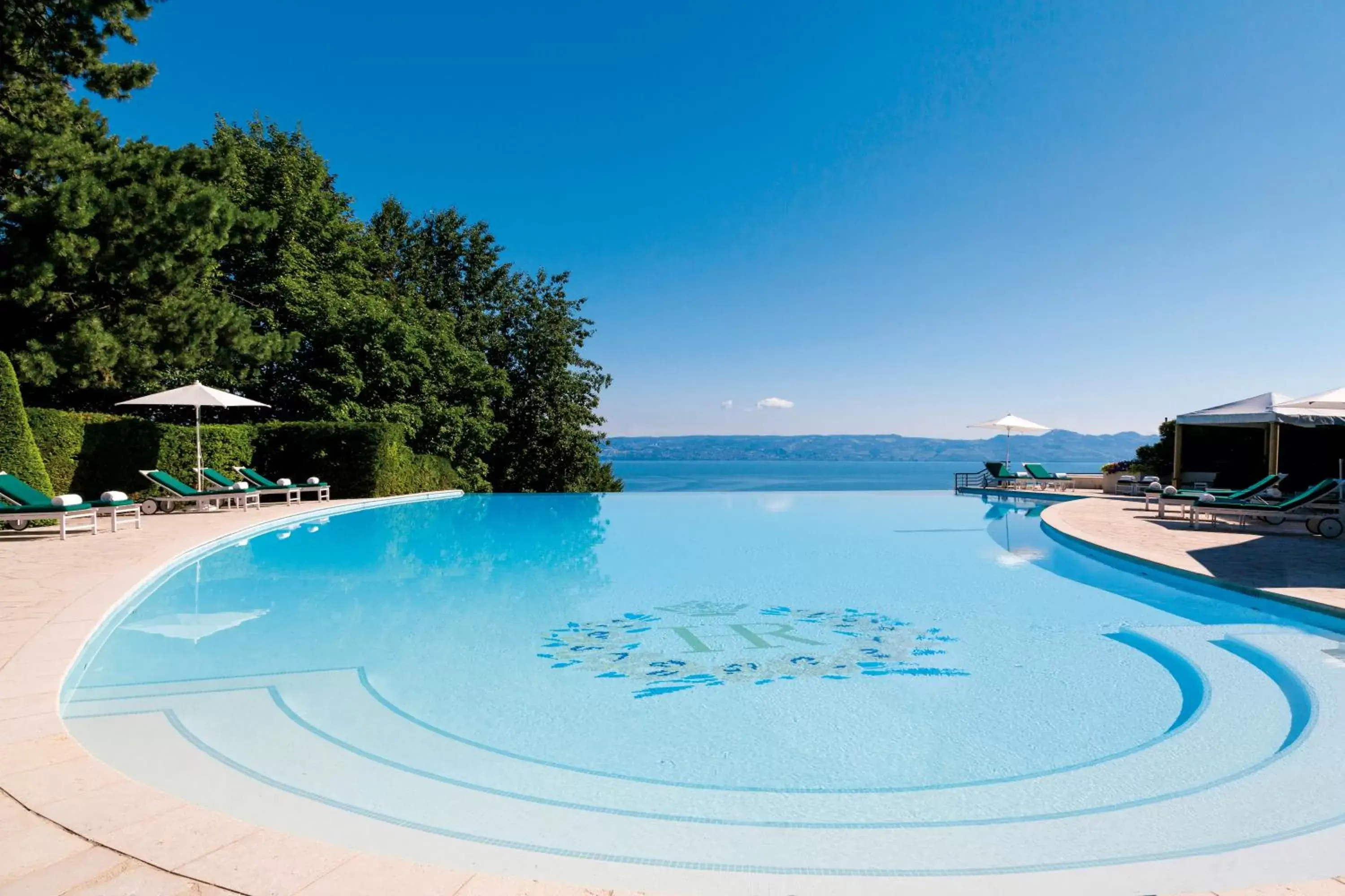 Pool view, Swimming Pool in Hôtel Royal