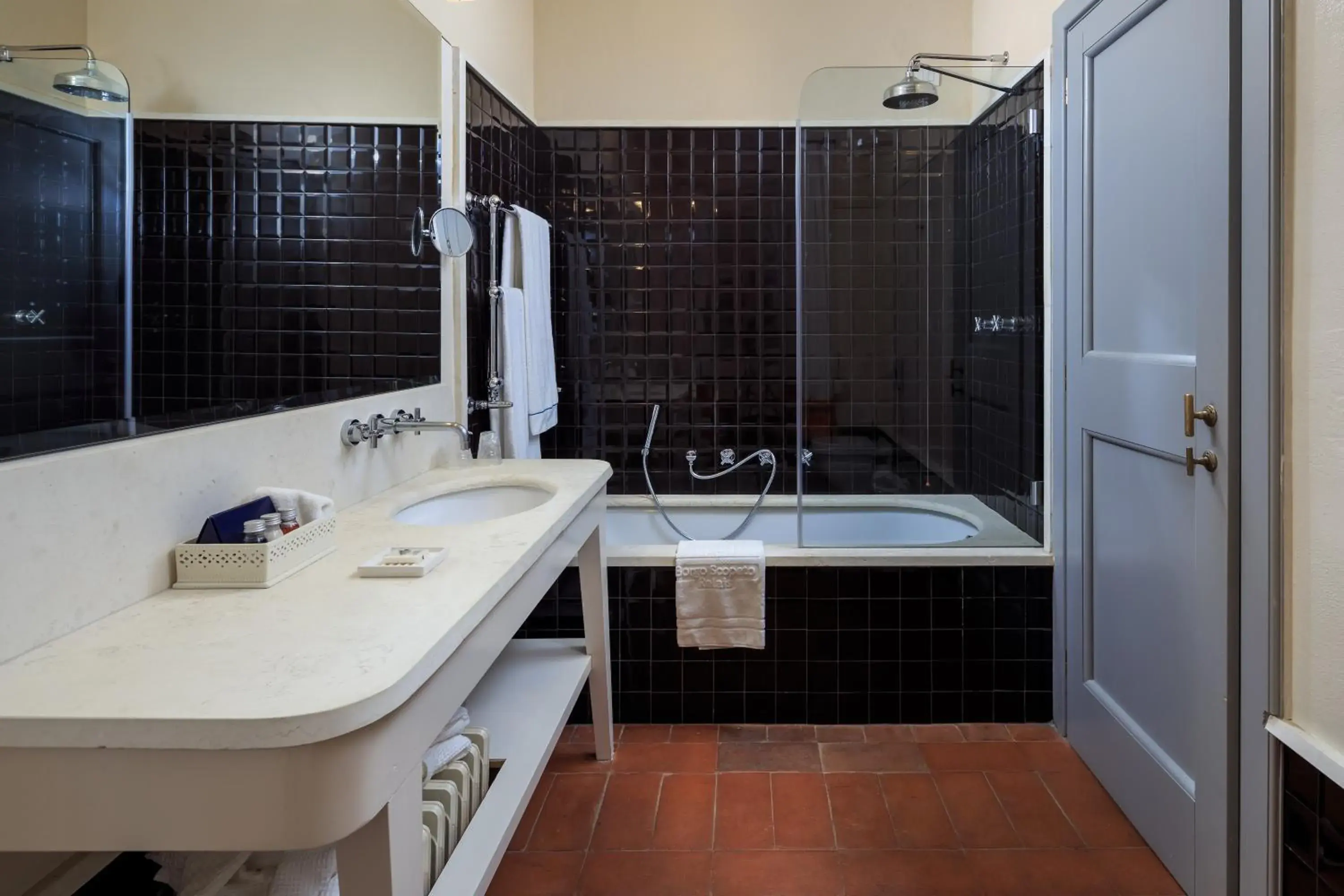 Bathroom in Borgo Scopeto Wine & Country Relais